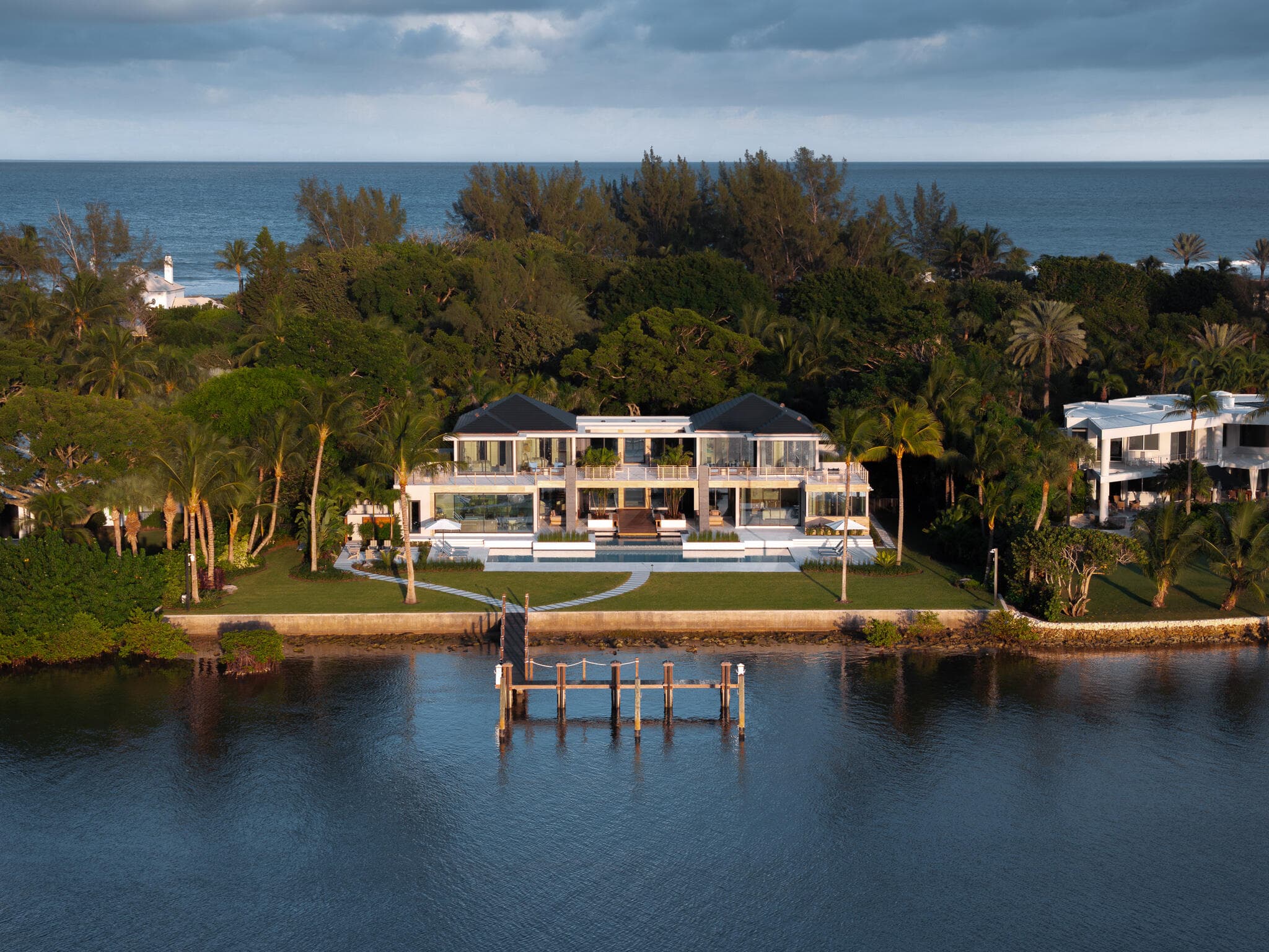 488 S Beach Road, Jupiter Island, FL 33455 — photo 46 of 54