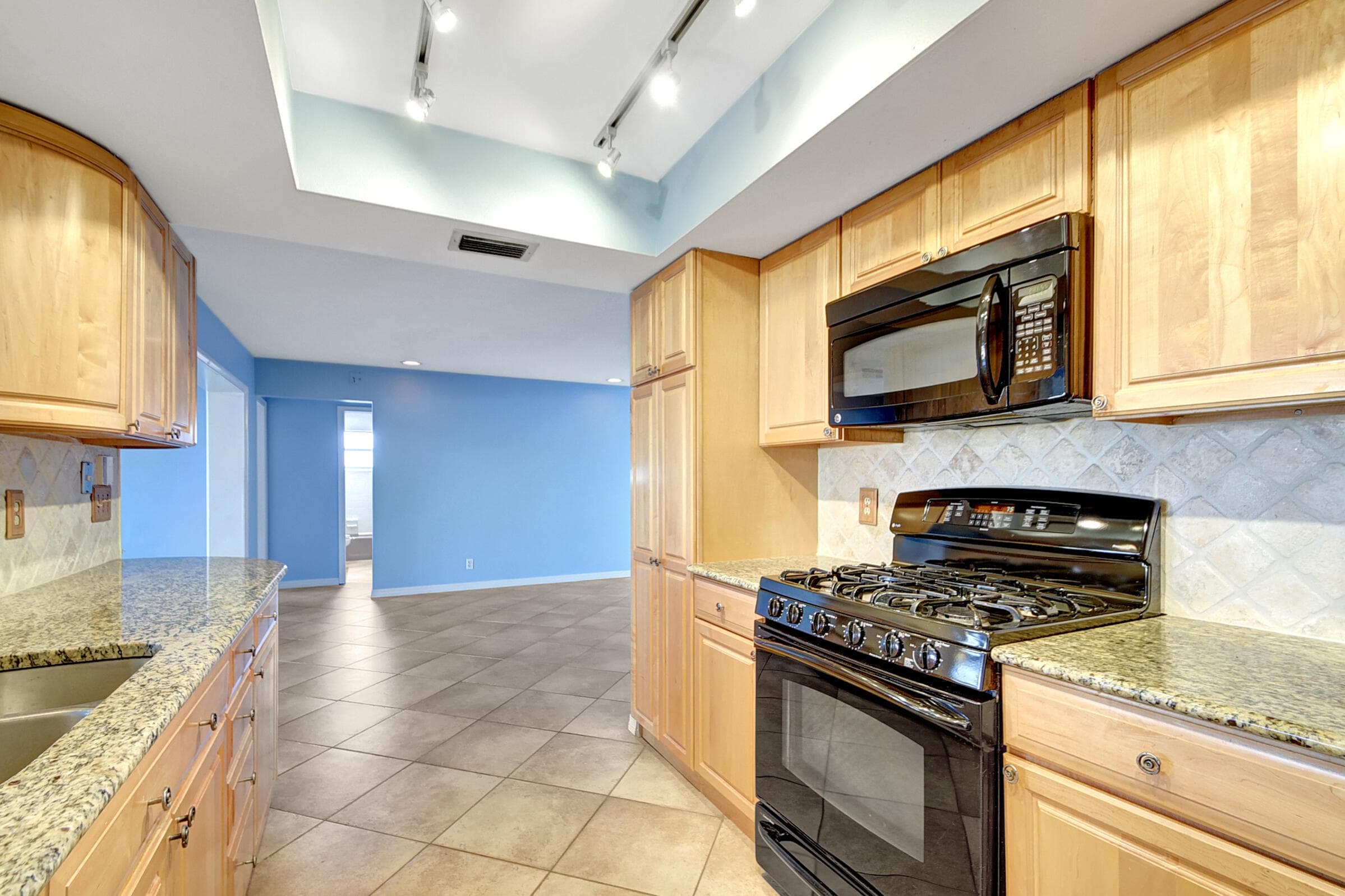 1753 W Terrace Drive, Lake Worth Beach, FL 33460 — photo 25 of 55