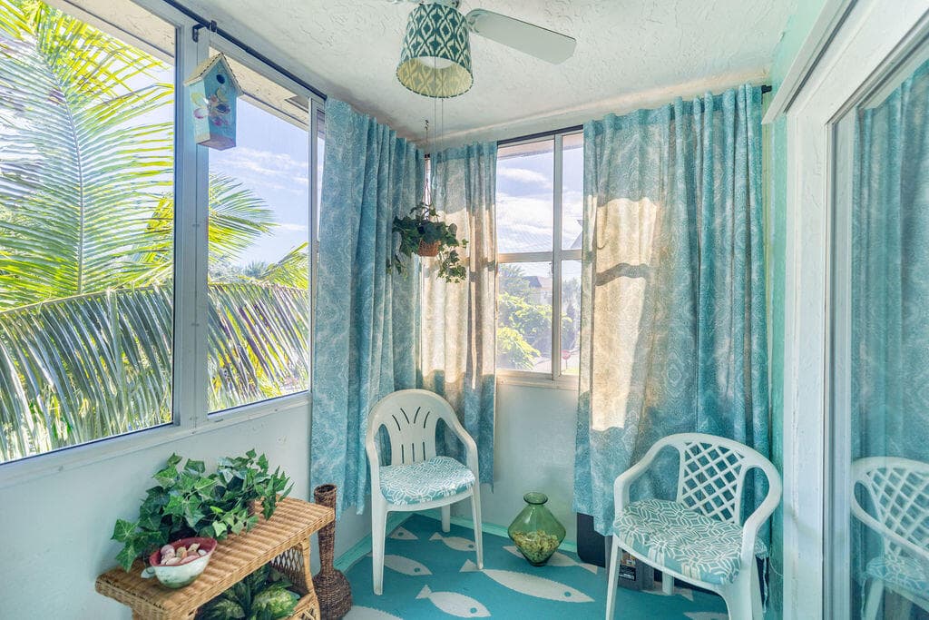 500 Bonnie Boulevard 176, Palm Springs, FL 33461 — photo 1 of 9