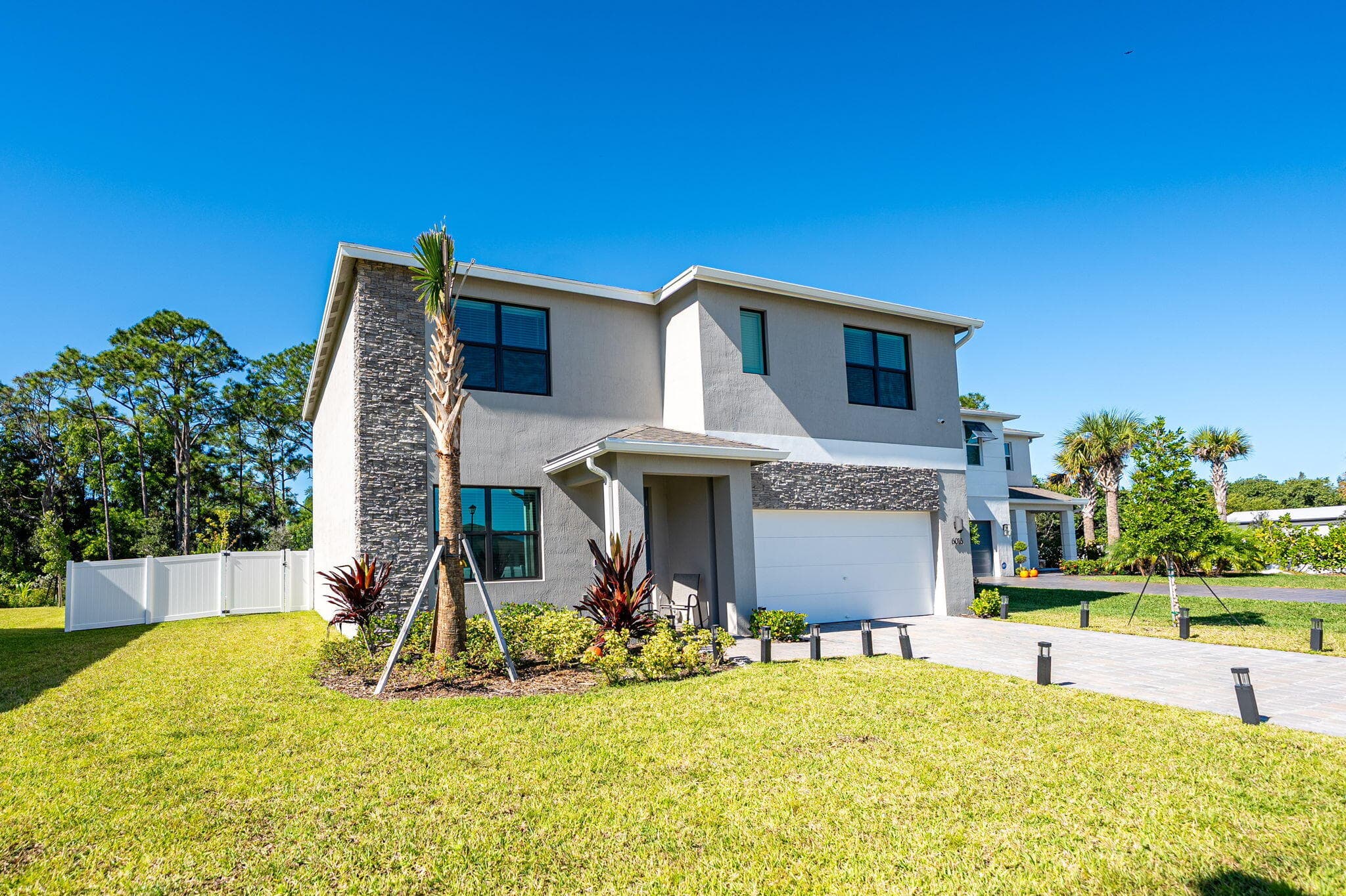 6016 SE Se Violet Ln Lane, Stuart, FL 34997 — photo 3 of 33