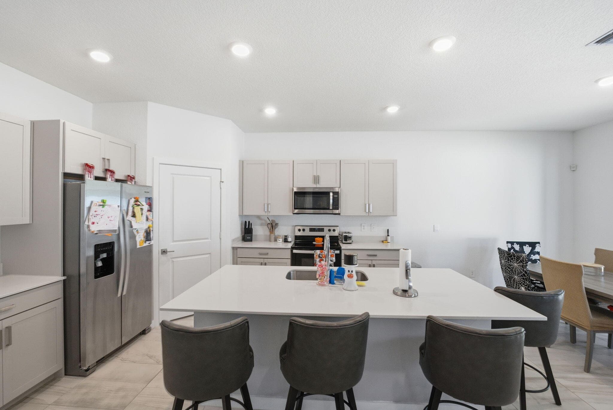 6016 SE Se Violet Ln Lane, Stuart, FL 34997 — photo 5 of 33