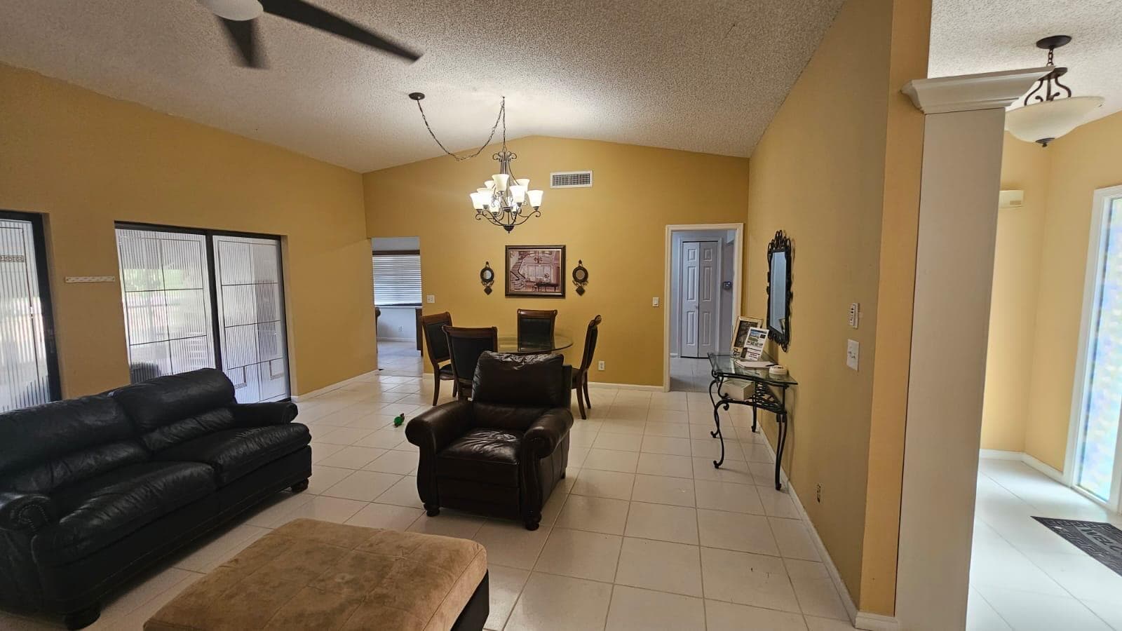 10298 Greentrail Drive N, Boynton Beach, FL 33436 — photo 5 of 51
