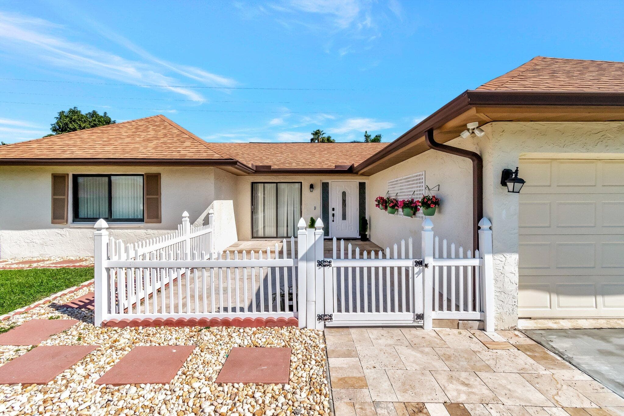 10298 Greentrail Drive N, Boynton Beach, FL 33436 — photo 24 of 51
