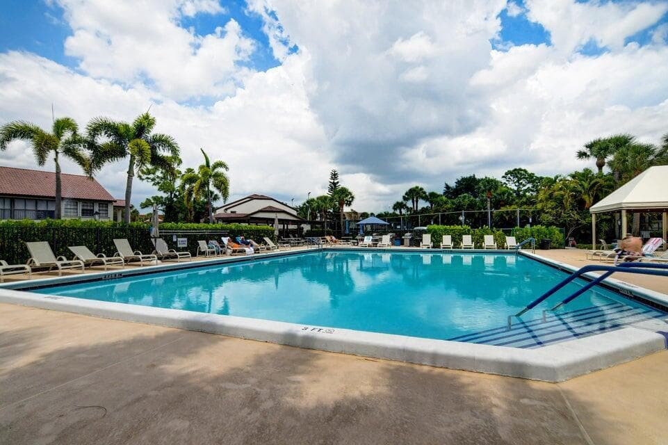 3204 Perimeter Drive 3204, Greenacres, FL 33467 — photo 31 of 32