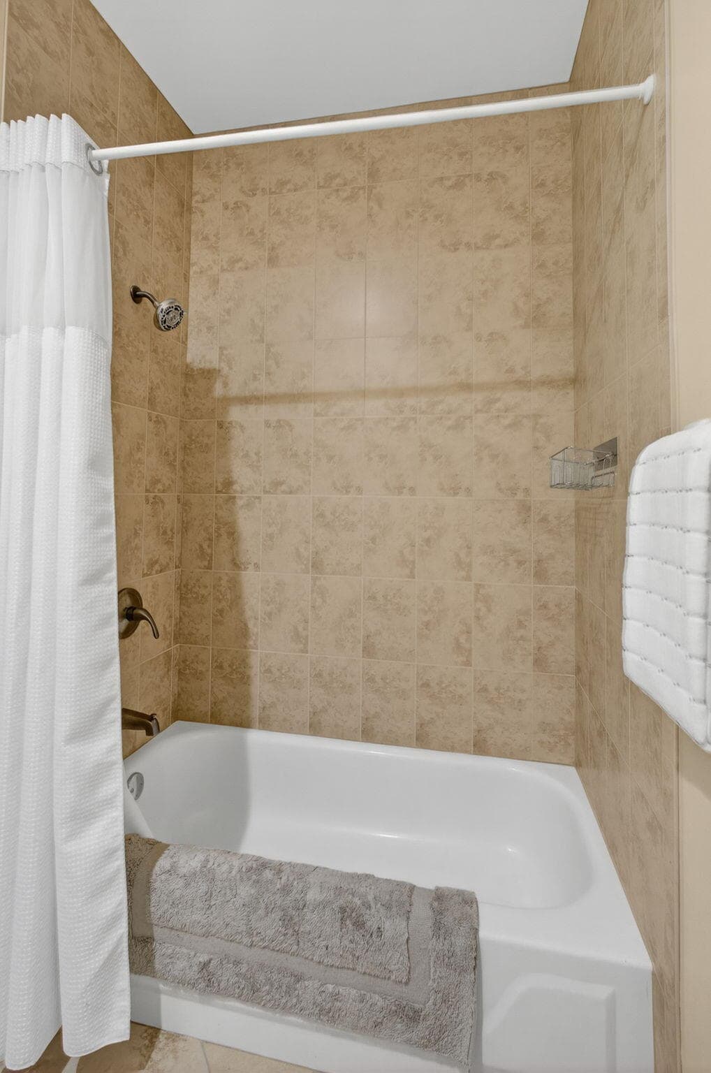 8400 Heritage Club Drive, West Palm Beach, FL 33412 — photo 28 of 69