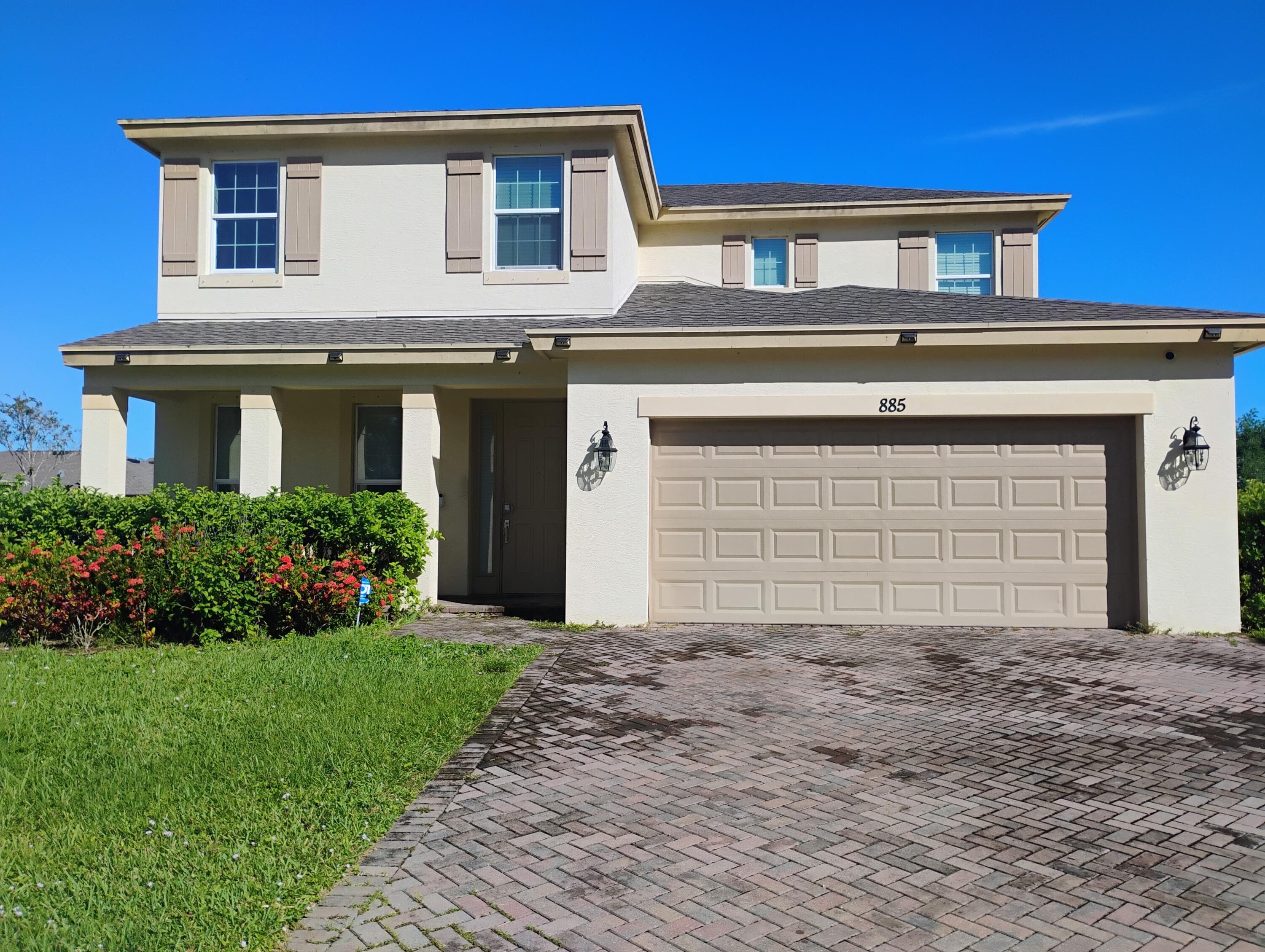 885 Bent Creek Drive, Fort Pierce, FL 34947 — photo 1 of 25