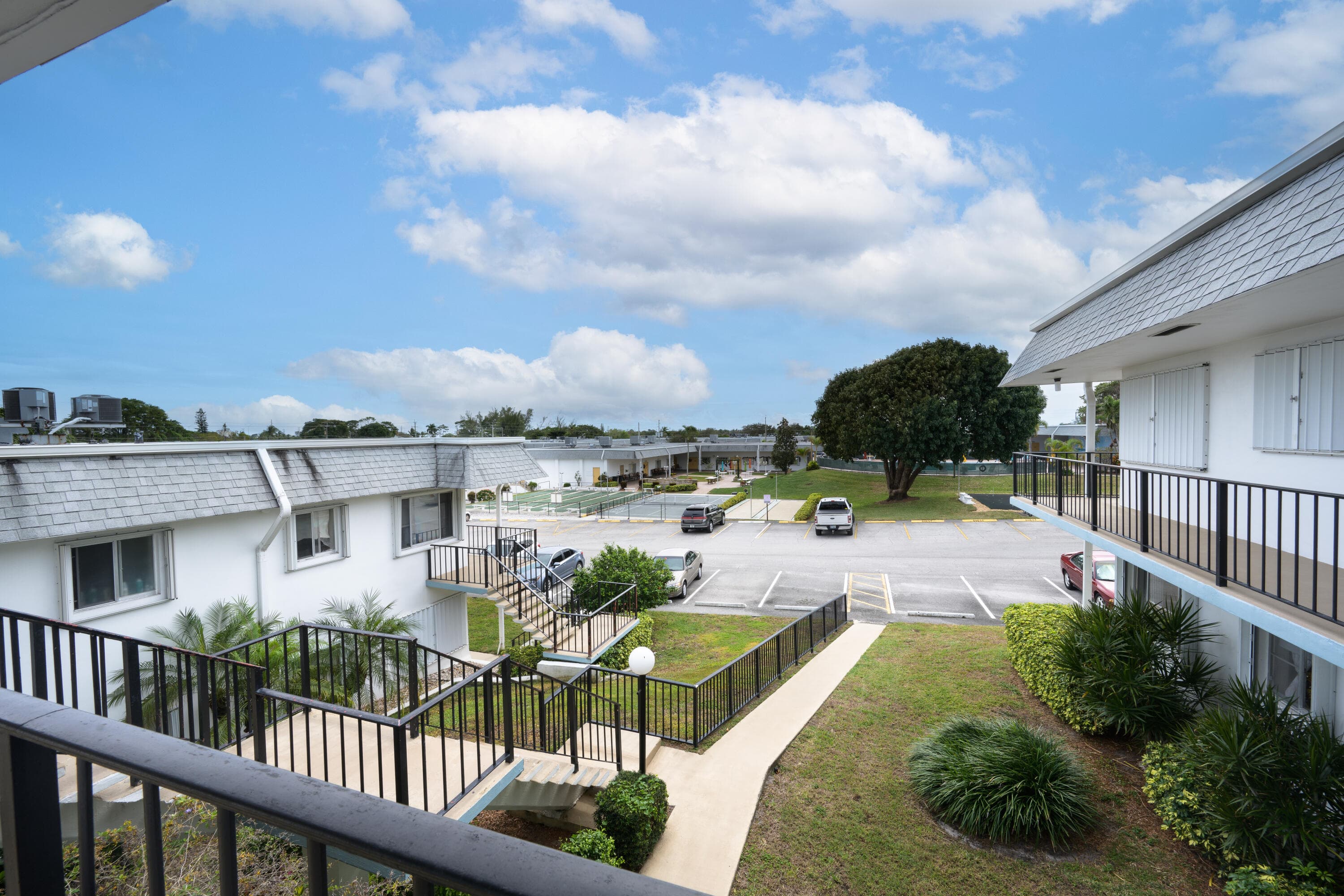 3402 Cynthia Lane 208, Lake Worth Beach, FL 33461 — photo 1 of 24