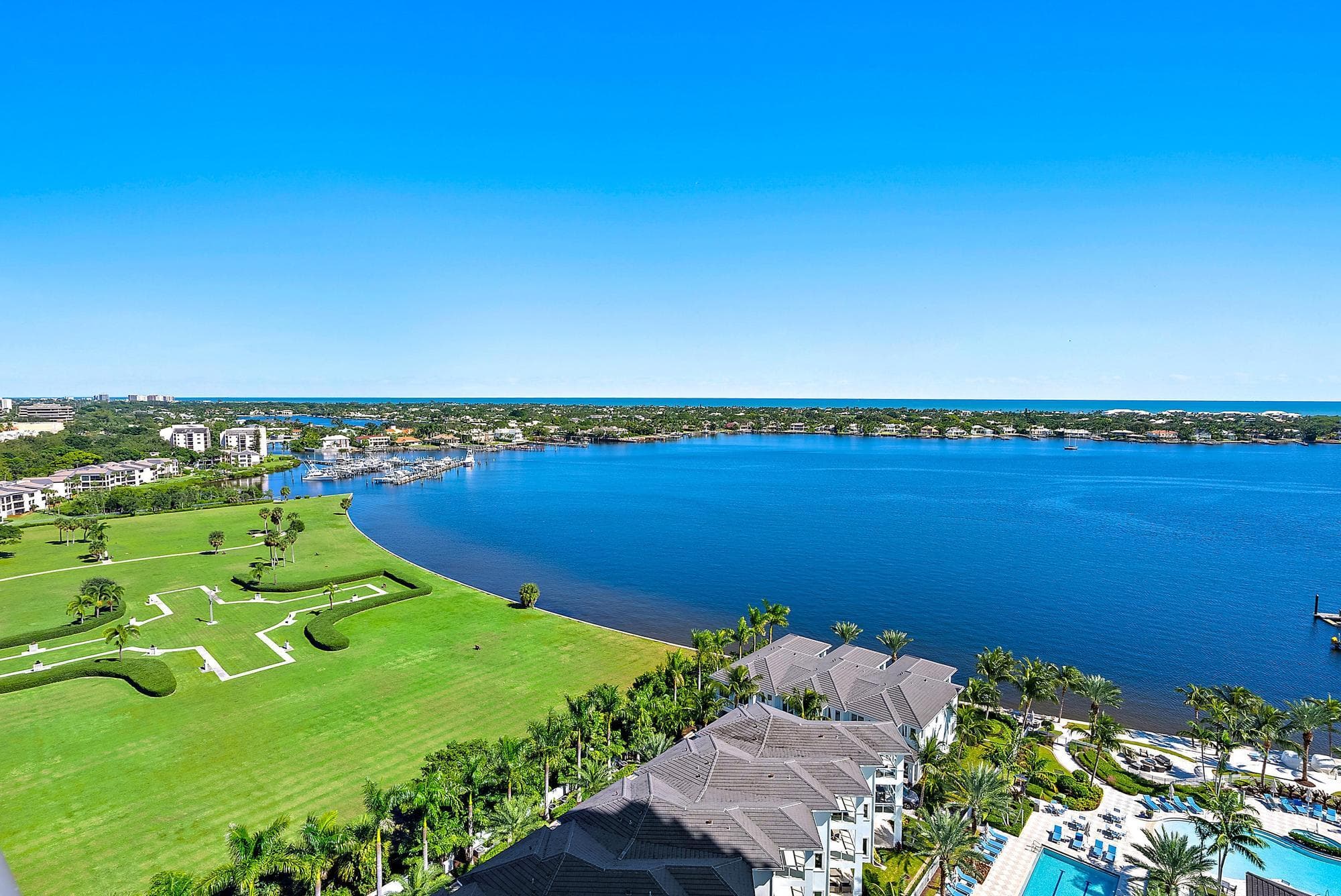 1 Water Club Way 1604, North Palm Beach, FL 33408 — photo 2 of 39