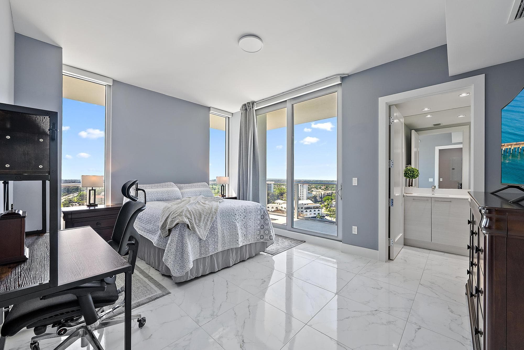 1 Water Club Way 1604, North Palm Beach, FL 33408 — photo 22 of 39