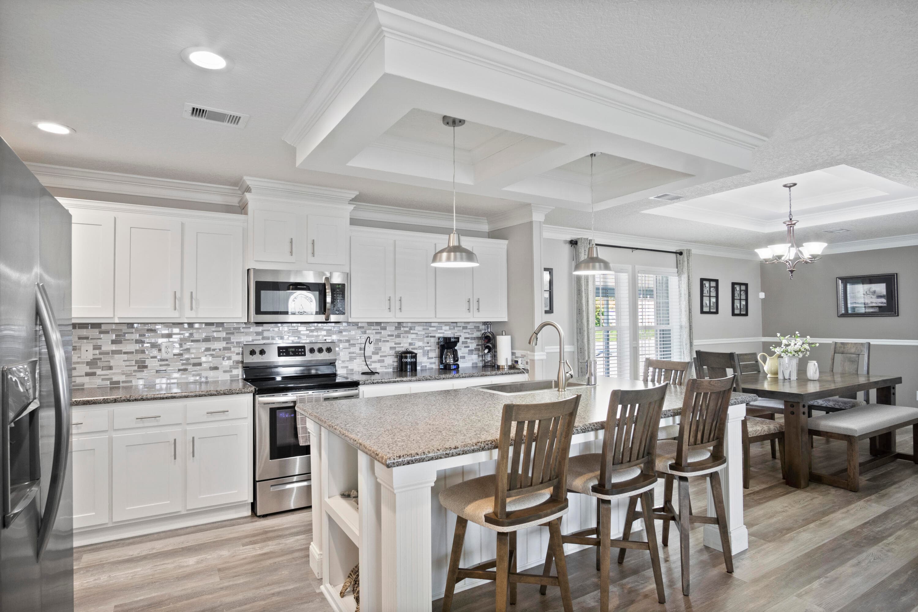 8328 SE Swan Avenue, Hobe Sound, FL 33455 — photo 32 of 36
