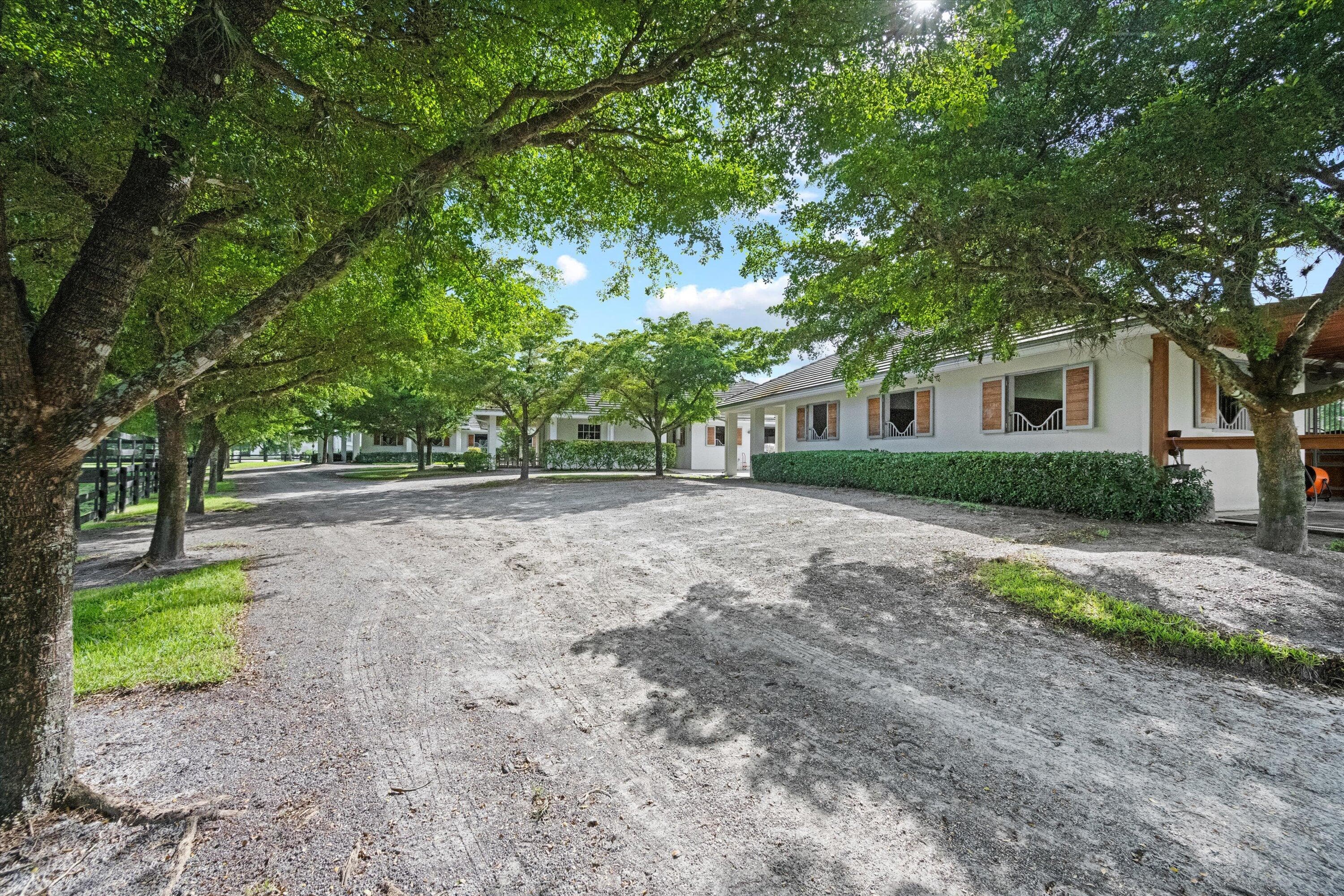 2389 King Terrace, Wellington, FL 33414 — photo 38 of 69