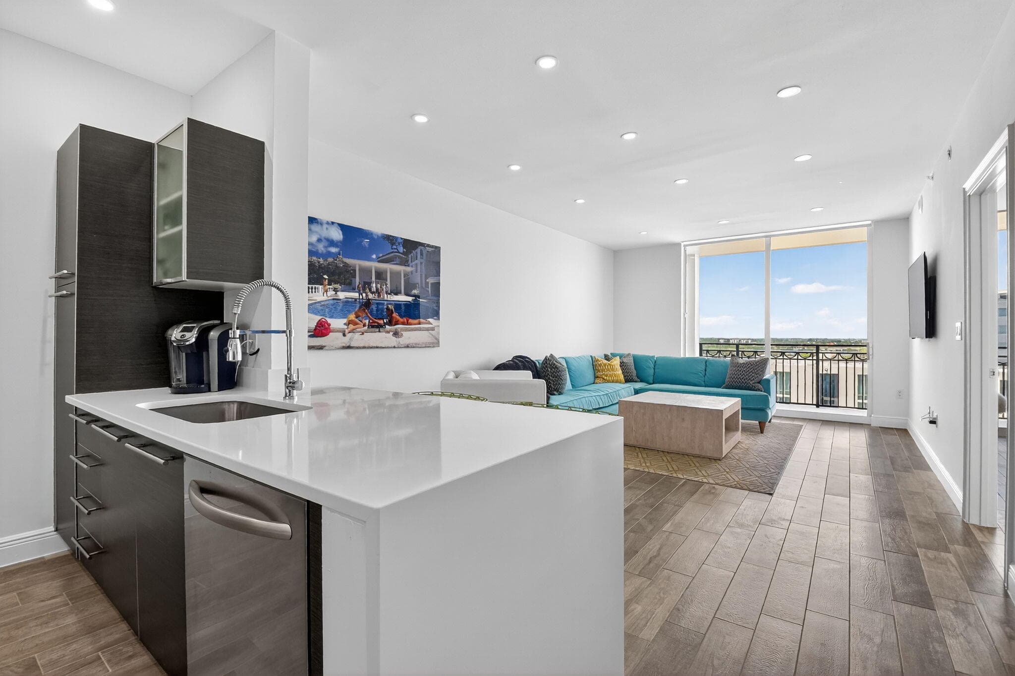 550 Okeechobee Boulevard 1221, West Palm Beach, FL 33401 — photo 1 of 112
