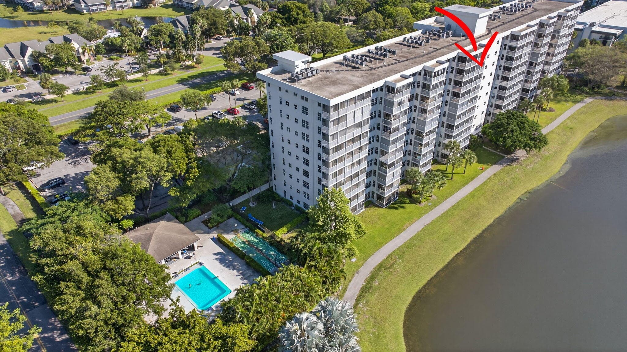 2900 N Course Drive 905, Pompano Beach, FL 33069 — photo 30 of 41