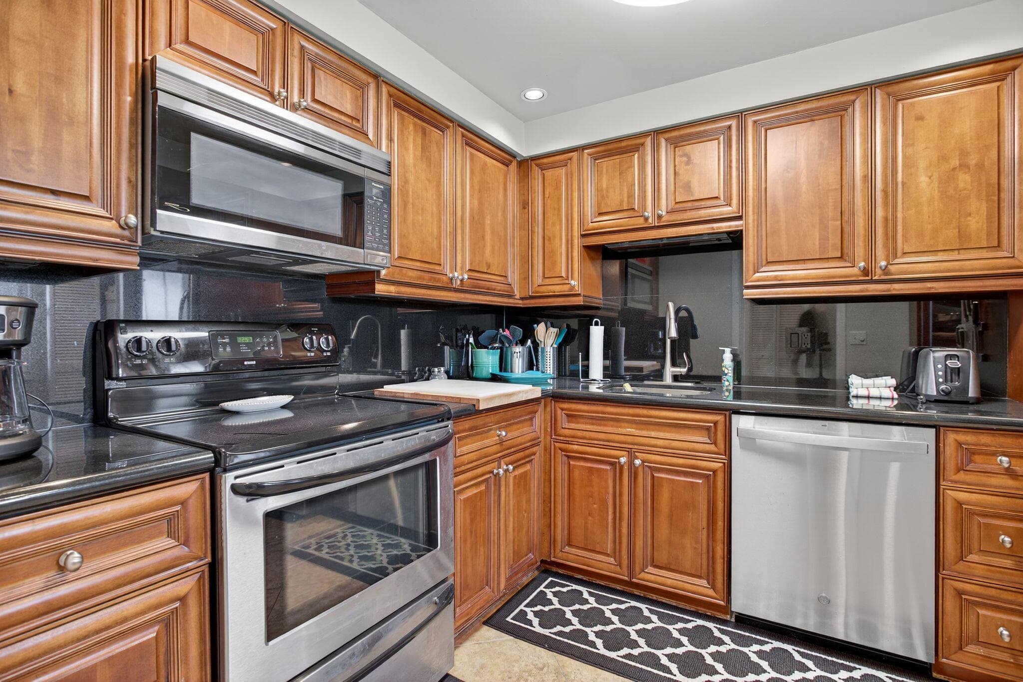 2900 N Course Drive 905, Pompano Beach, FL 33069 — photo 5 of 41