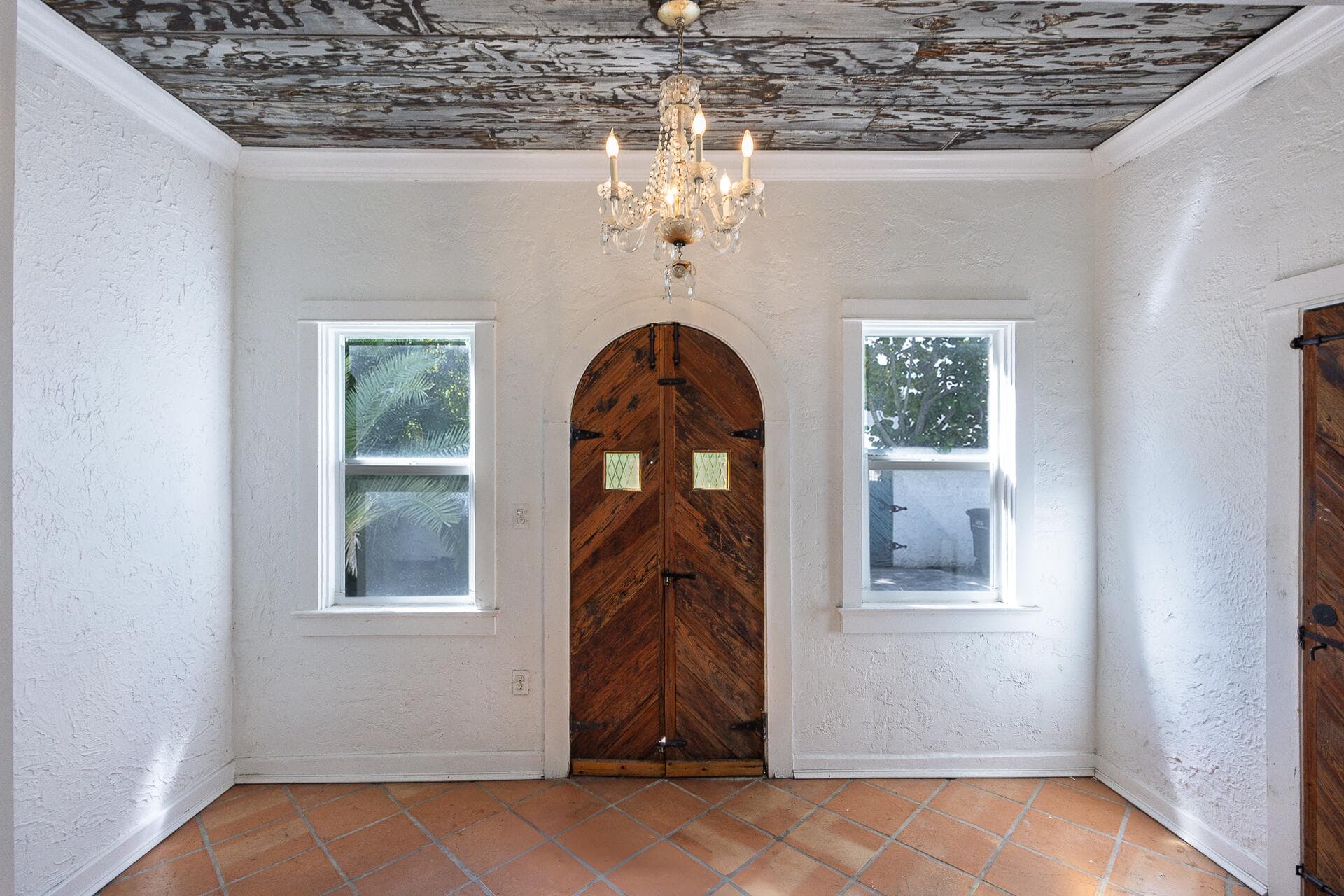 717 Forest Hill Boulevard, West Palm Beach, FL 33405 — photo 4 of 71