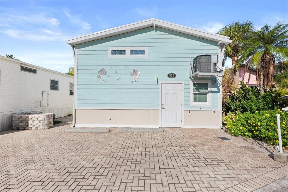 10701 S Ocean Drive 827, Jensen Beach, FL 34957 — photo 2 of 71