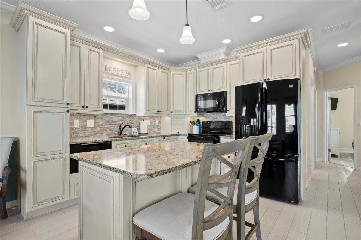 10701 S Ocean Drive 827, Jensen Beach, FL 34957 — photo 17 of 71