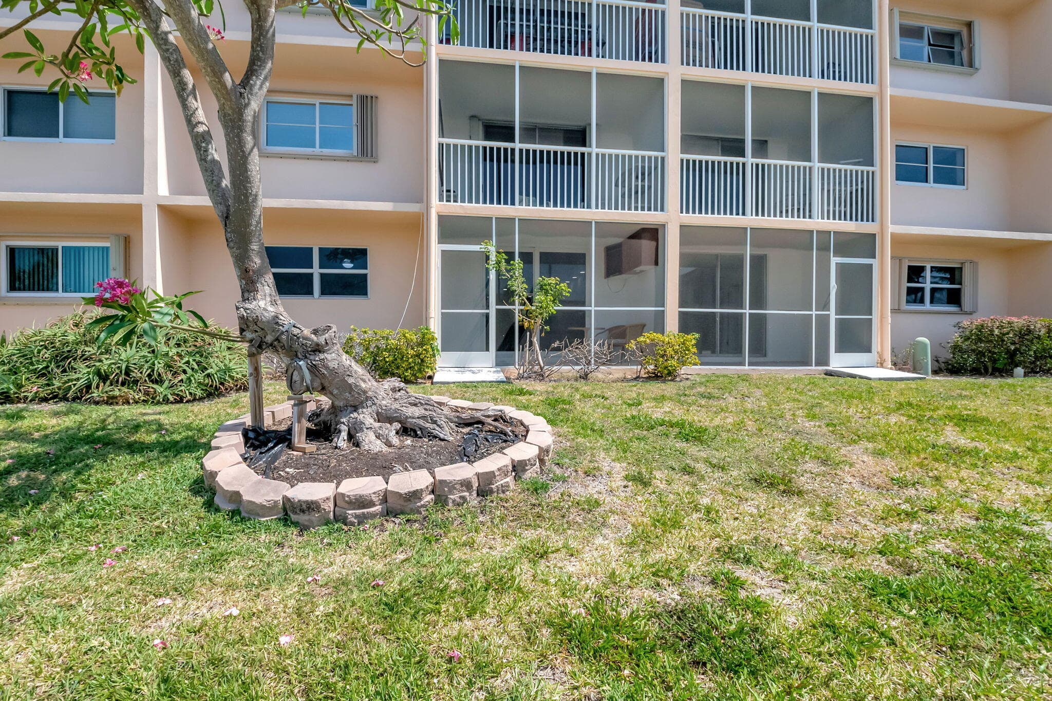 750 NE Spanish River Boulevard 103, Boca Raton, FL 33431 — photo 34 of 45