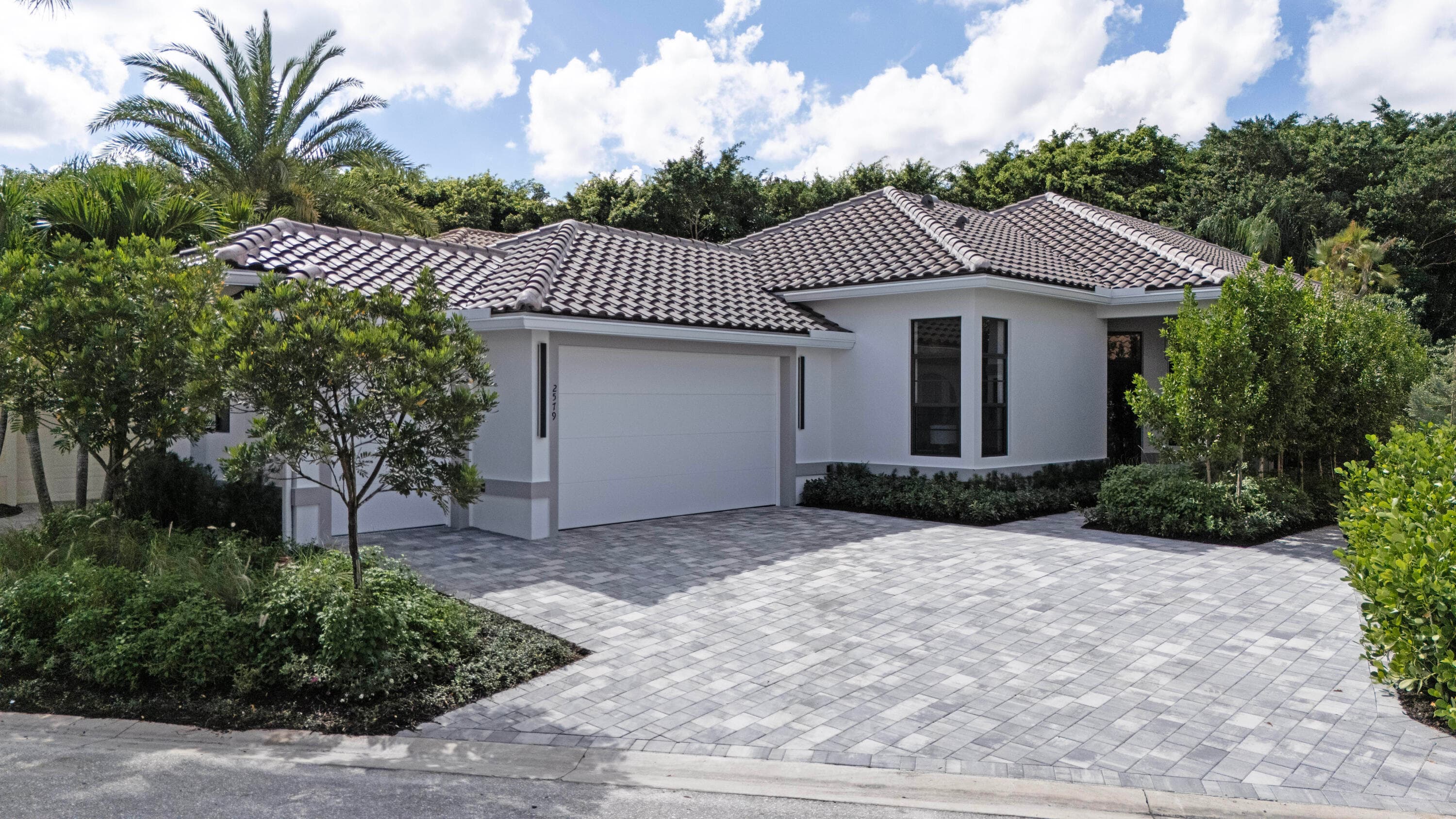 2579 Players Court, Wellington, FL 33414 — photo 3 of 101