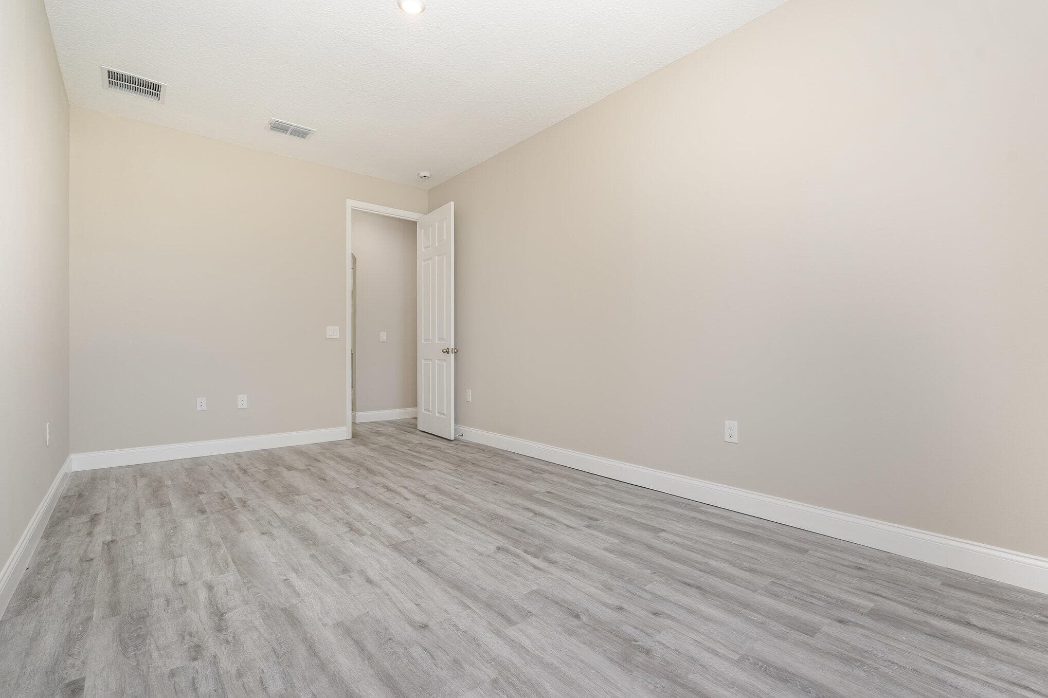 1041 Wesberry Street SE, Palm Bay, FL 32909 — photo 22 of 37