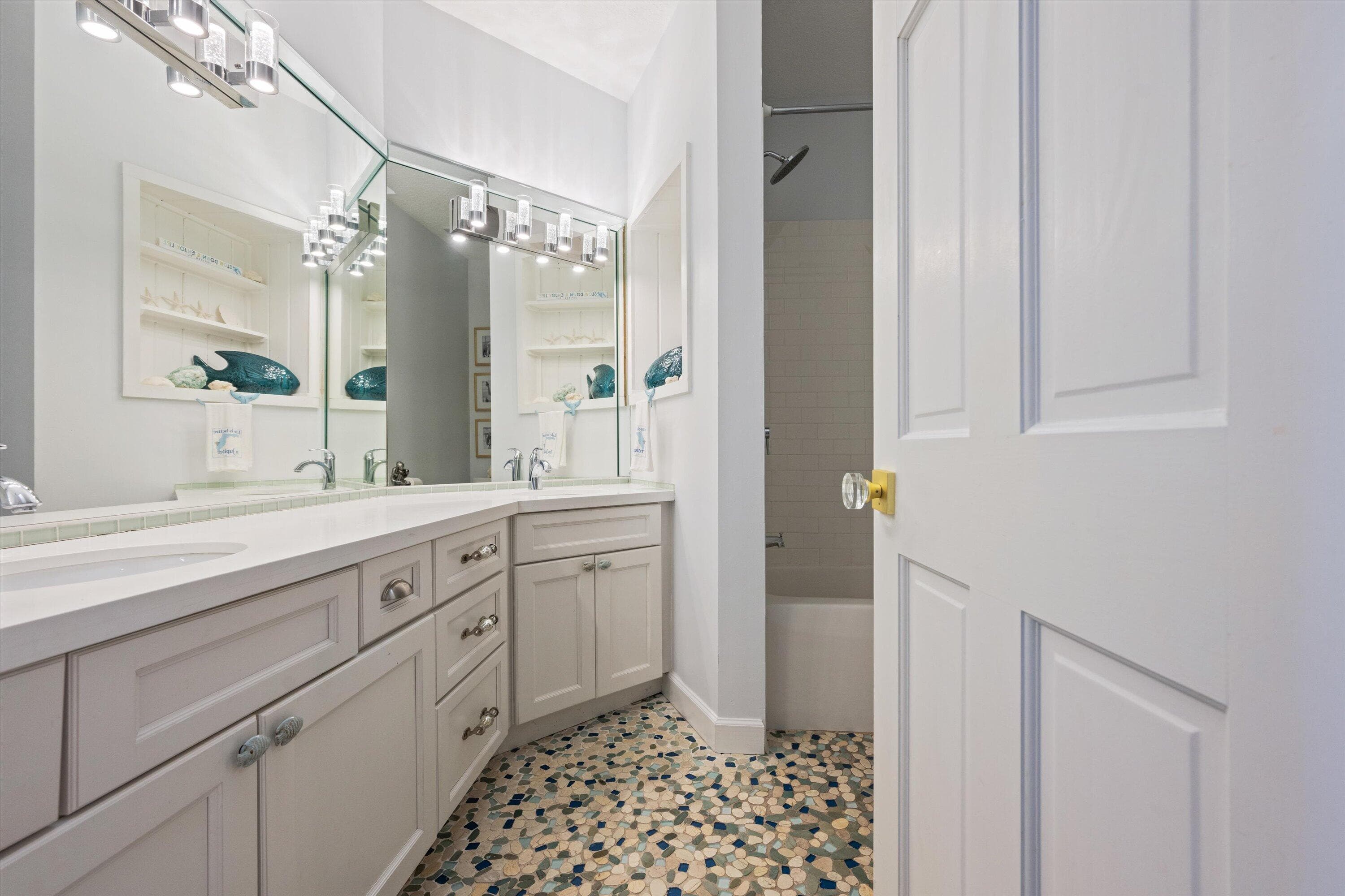 18092 SE Laurel Leaf Lane, Jupiter, FL 33469 — photo 29 of 44