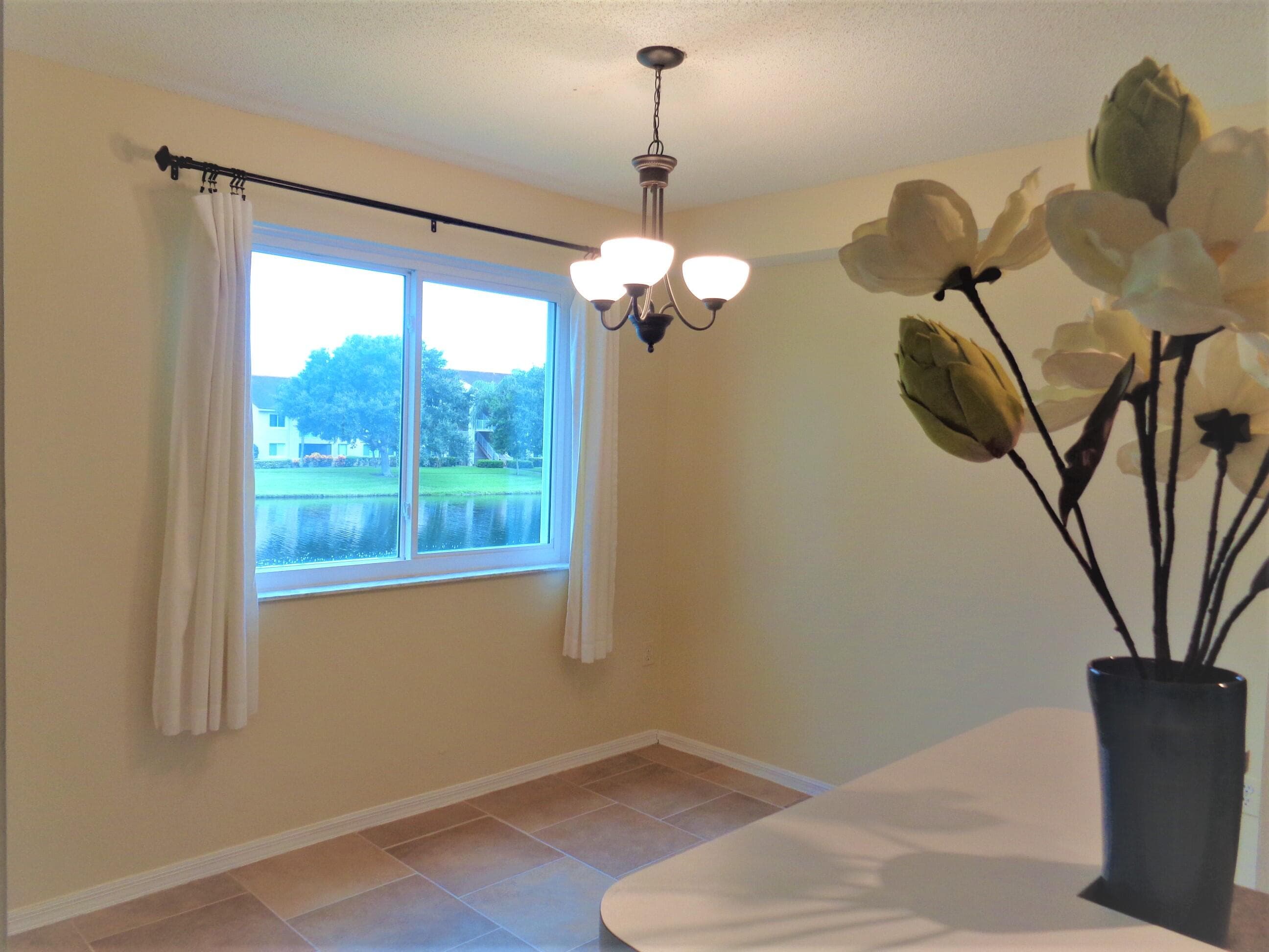 1650 N 42nd Circle 206, Vero Beach, FL 32967 — photo 9 of 54