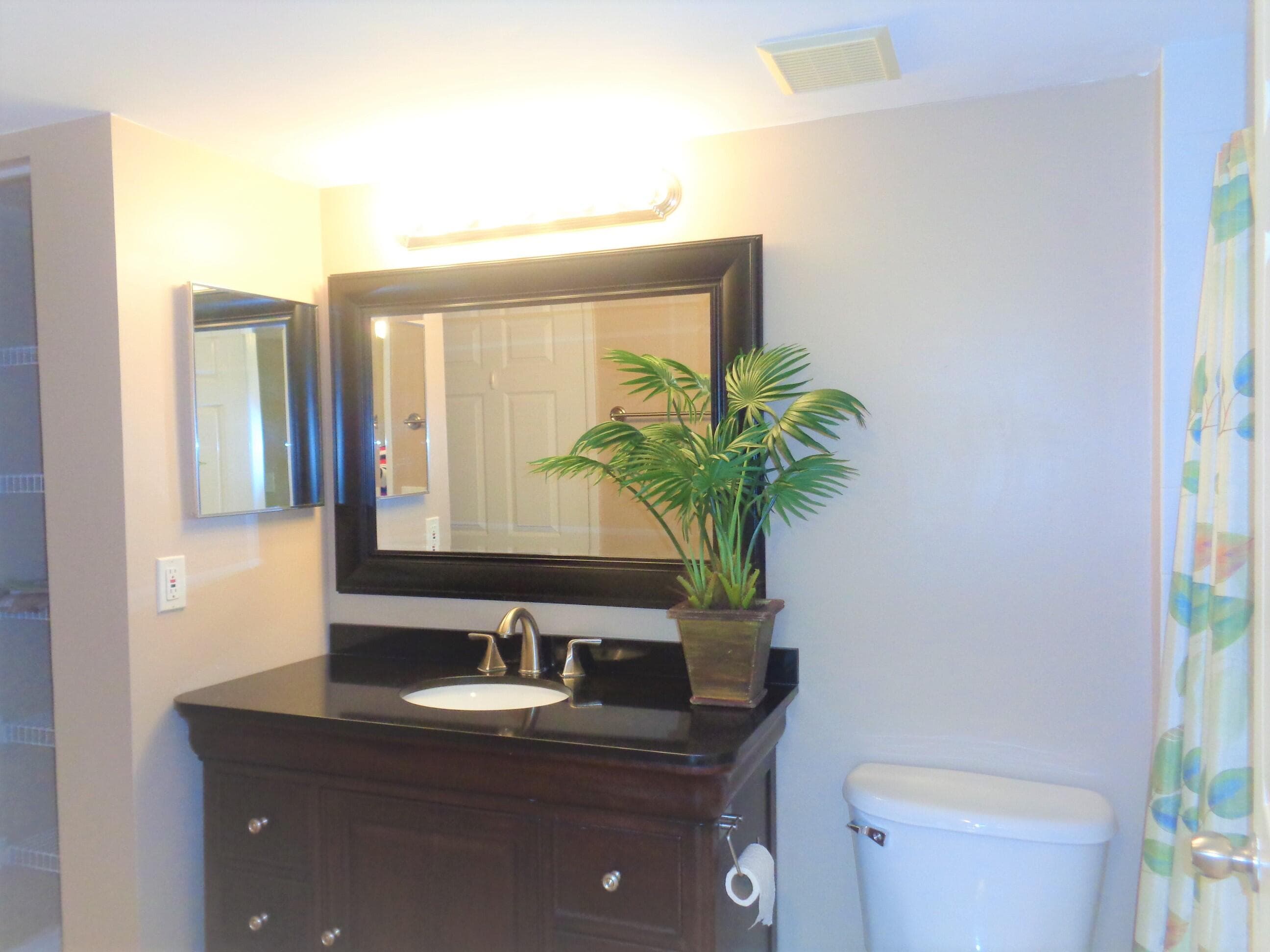 1650 N 42nd Circle 206, Vero Beach, FL 32967 — photo 14 of 54
