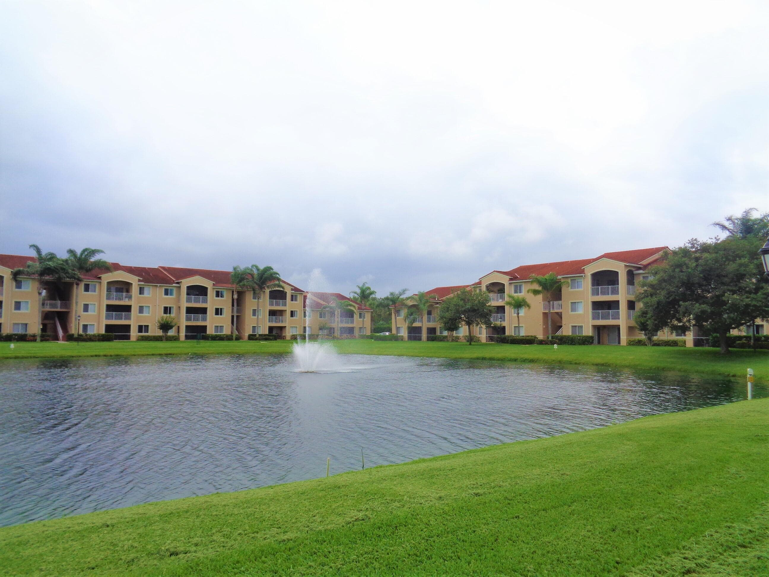 1650 N 42nd Circle 206, Vero Beach, FL 32967 — photo 34 of 54