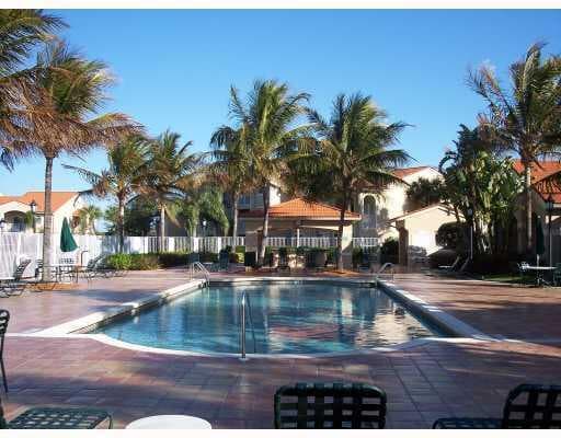 1650 N 42nd Circle 206, Vero Beach, FL 32967 — photo 53 of 54