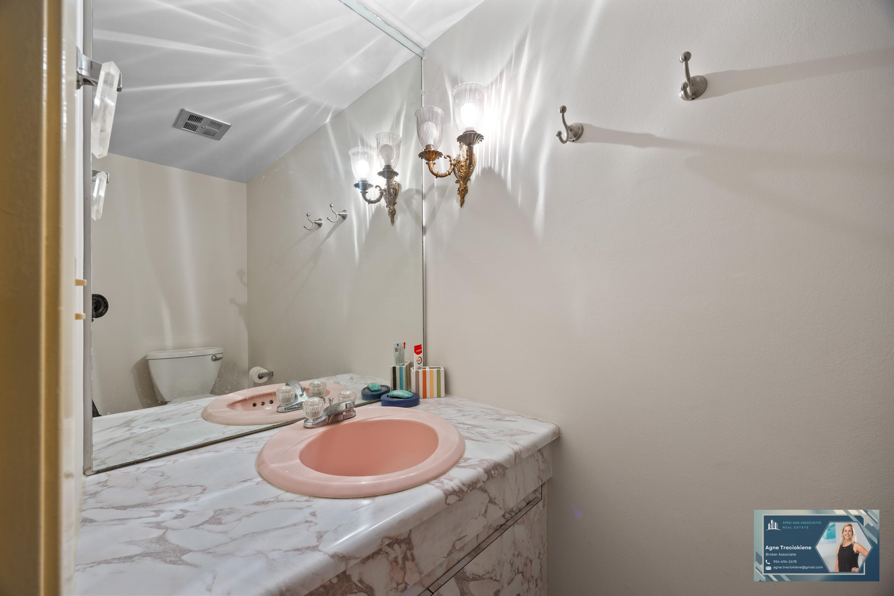 300 Diplomat Parkway 607, Hallandale Beach, FL 33009 — photo 17 of 45