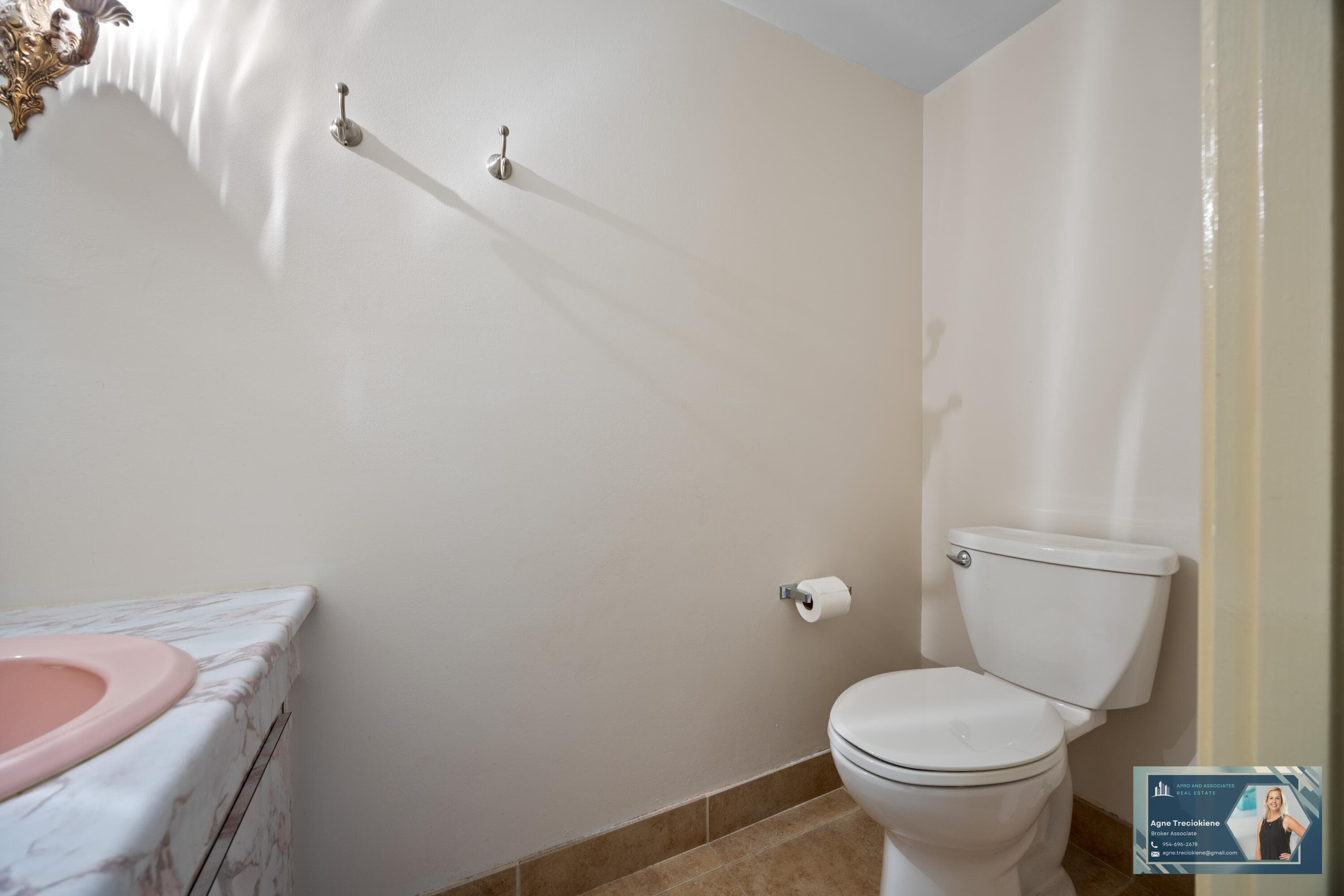 300 Diplomat Parkway 607, Hallandale Beach, FL 33009 — photo 19 of 45