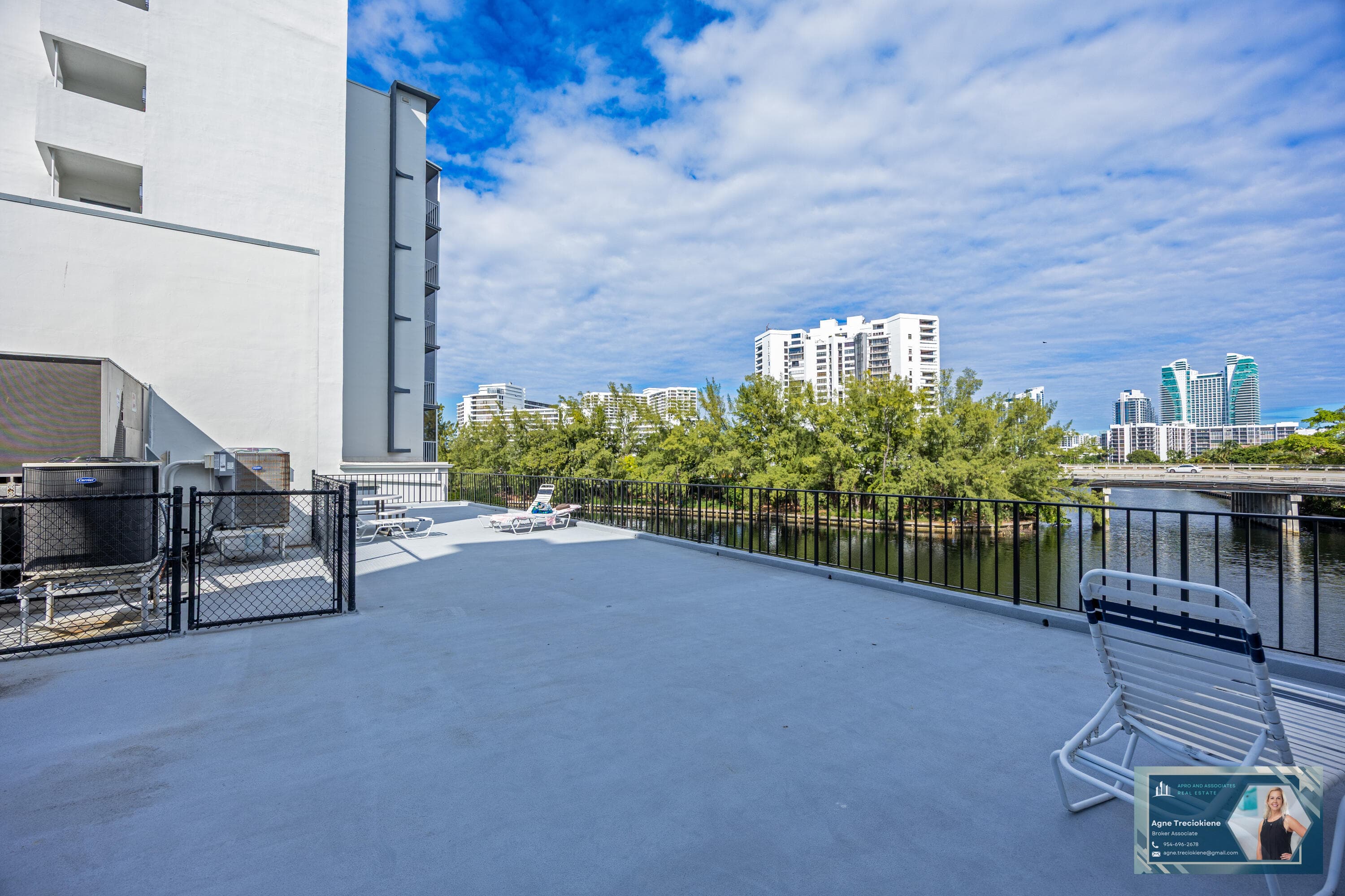 300 Diplomat Parkway 607, Hallandale Beach, FL 33009 — photo 42 of 45