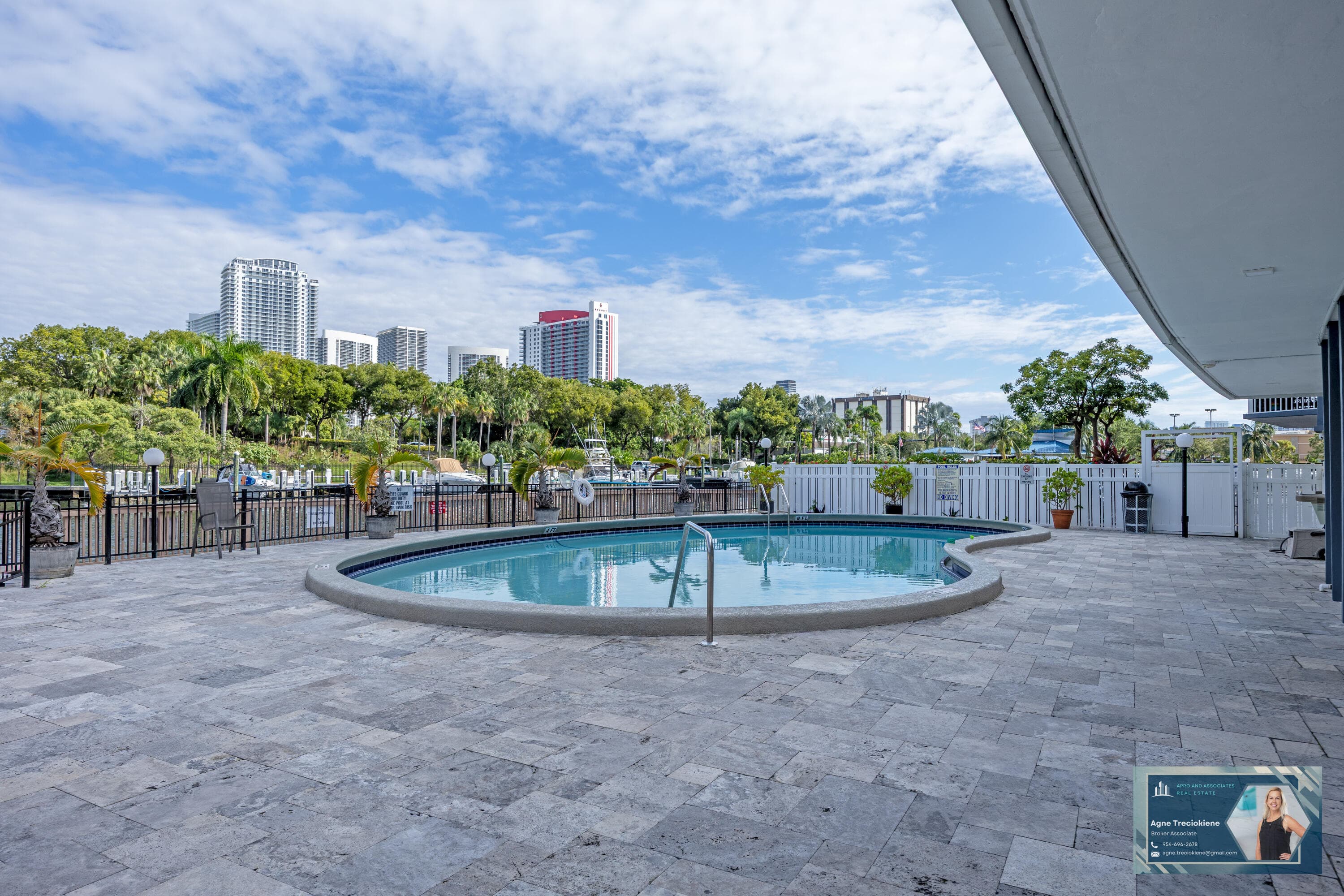 300 Diplomat Parkway 607, Hallandale Beach, FL 33009 — photo 40 of 45