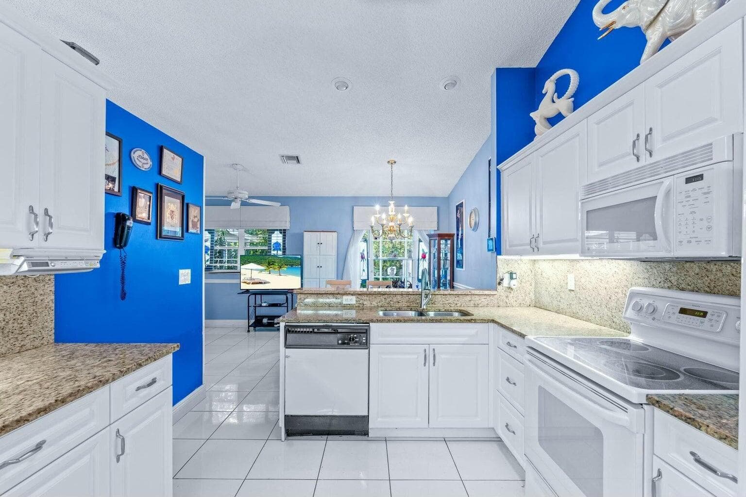 8261 Lake Cypress Road, Lake Worth, FL 33467 — photo 4 of 22