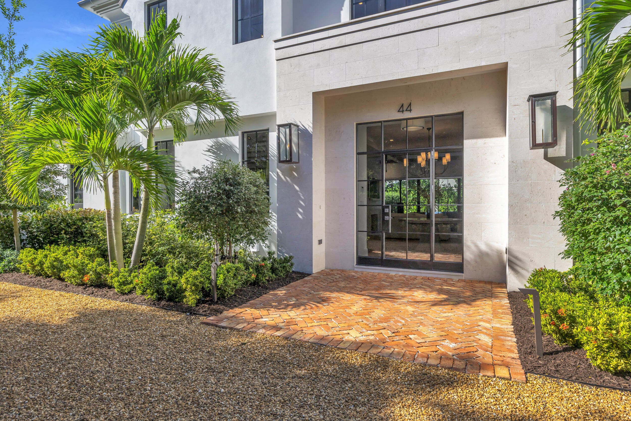 44 S Beach Road, Jupiter Island, FL 33455 — photo 4 of 75