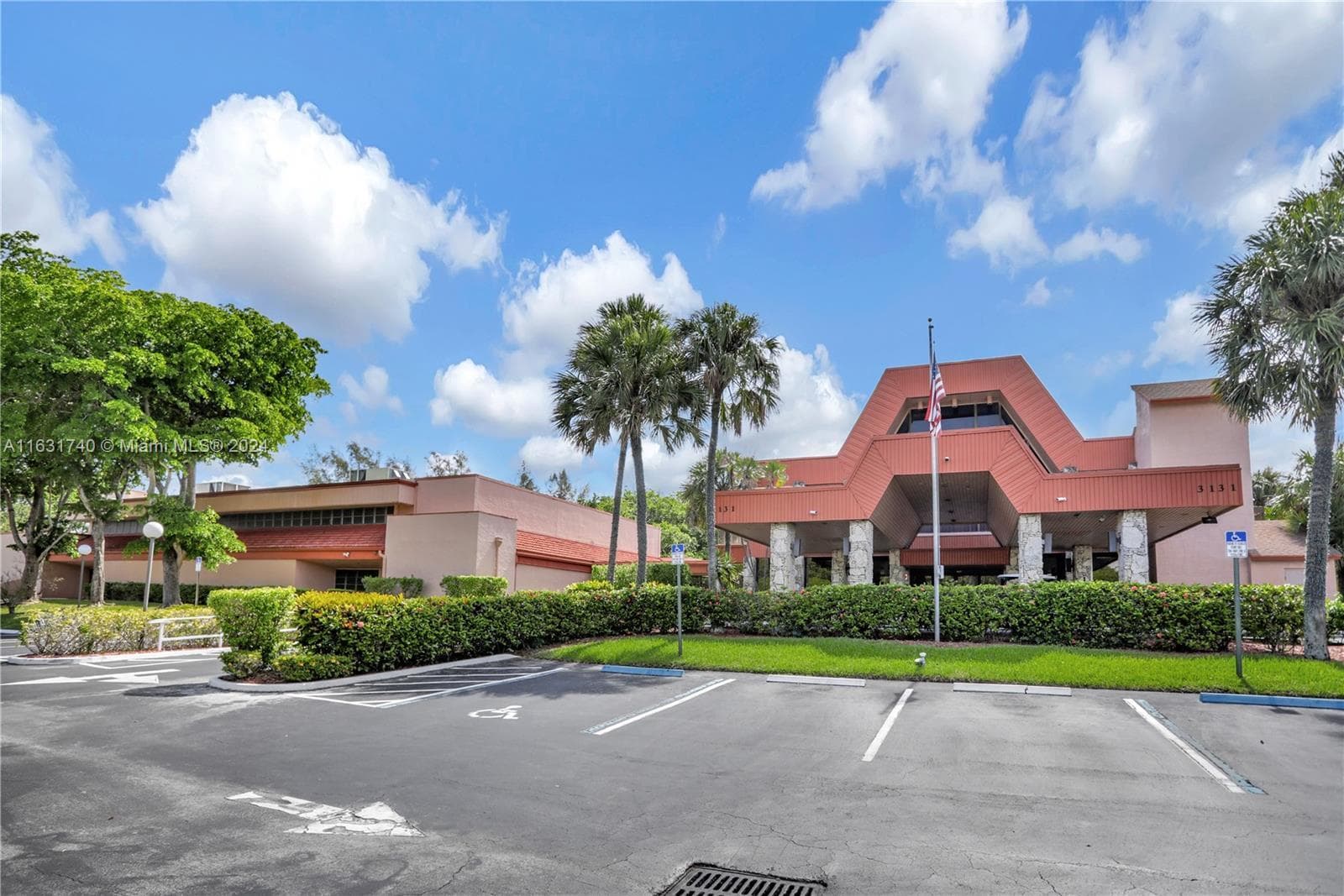 3160 Holiday Springs Boulevard 7-104, Margate, FL 33063 — photo 1 of 26