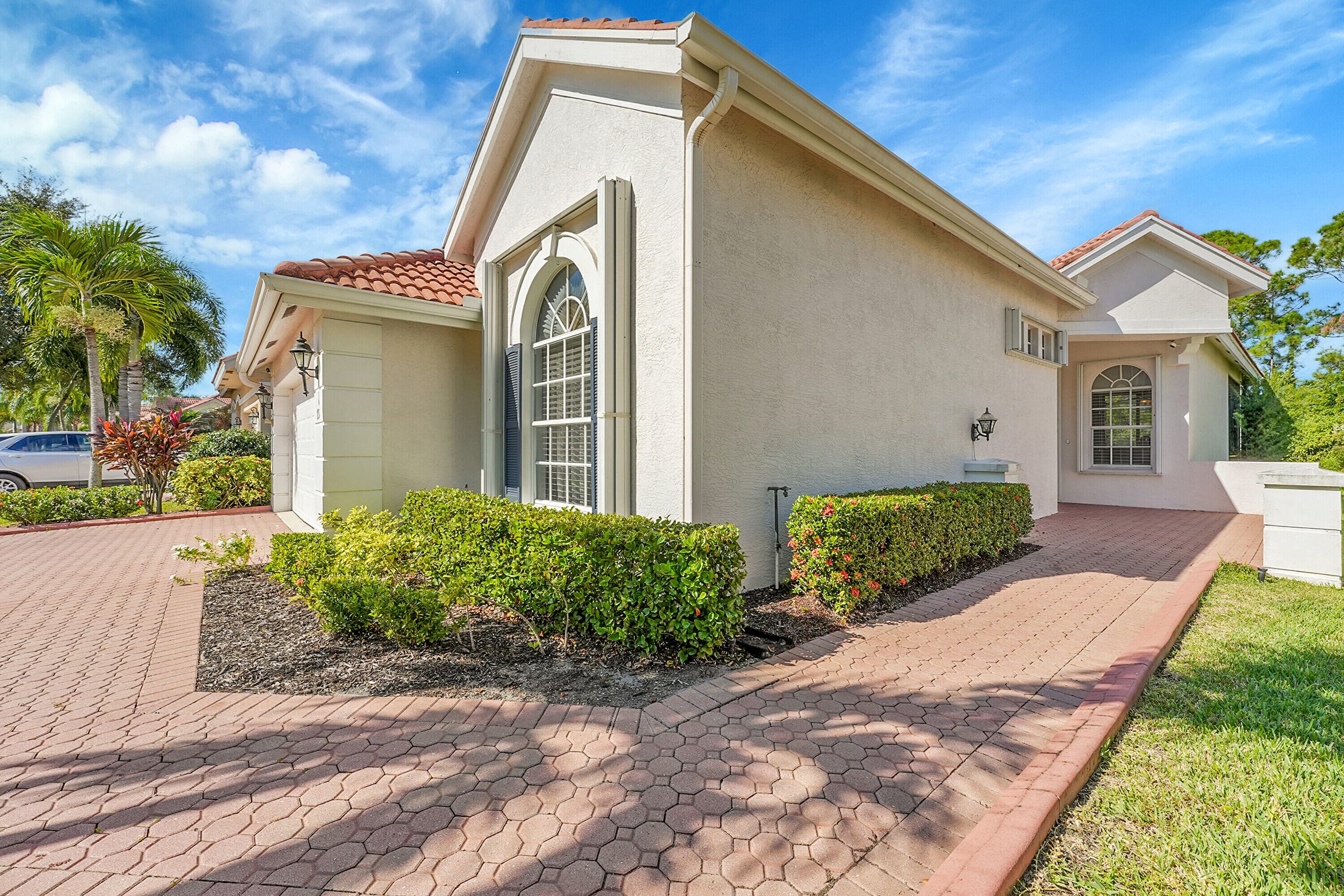 715 SW Munjack Circle, Port St. Lucie, FL 34986 — photo 10 of 46
