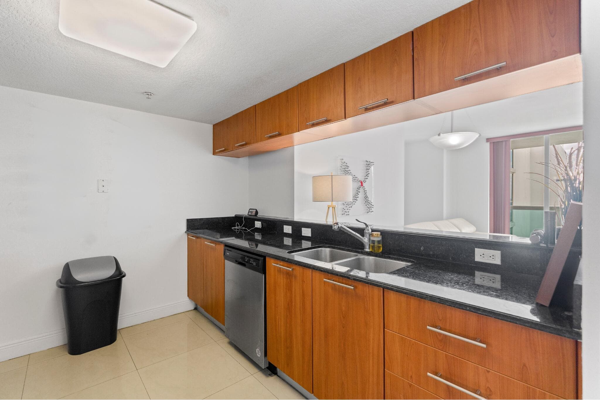 1800 N Bayshore Drive 3802, Miami, FL 33132 — photo 9 of 54