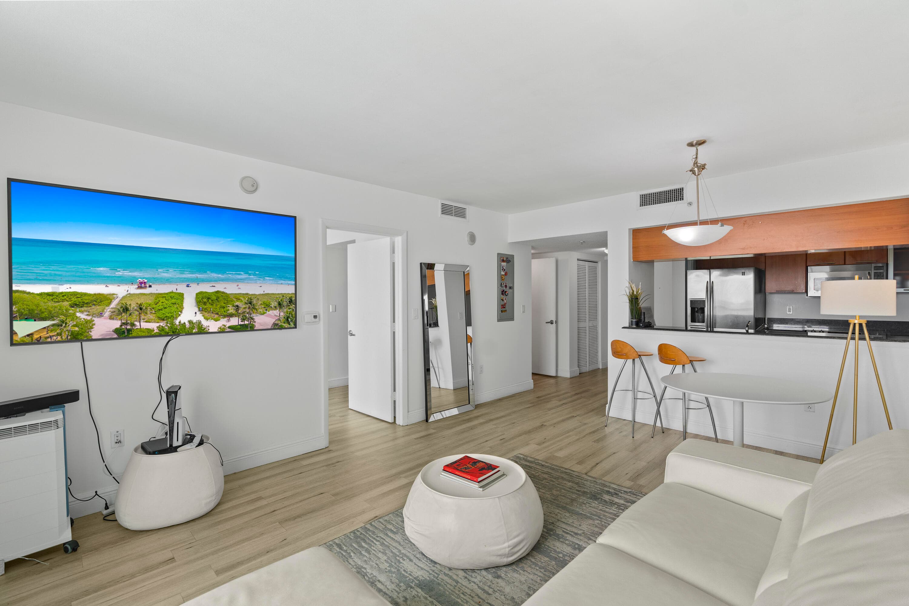 1800 N Bayshore Drive 3802, Miami, FL 33132 — photo 21 of 54