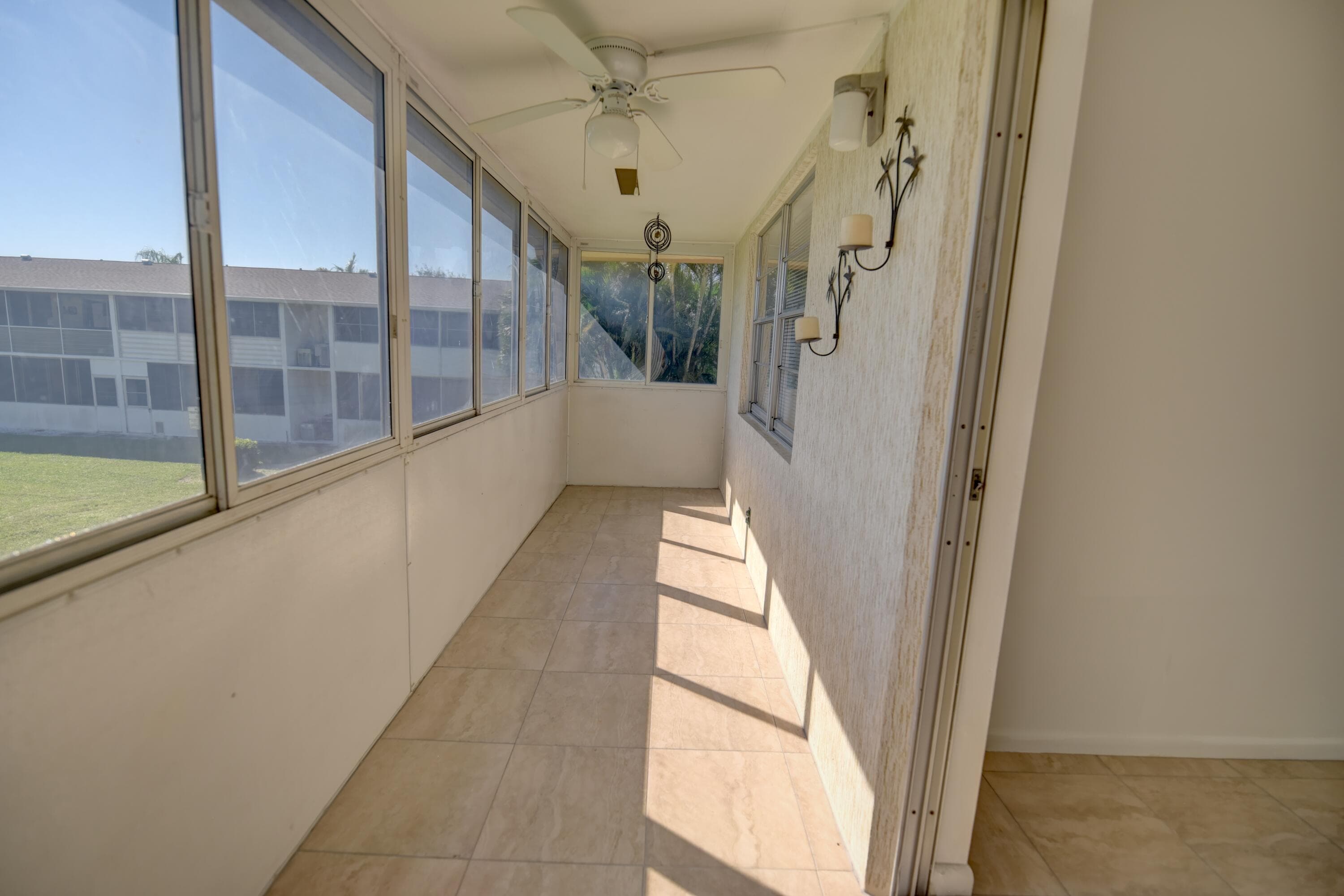 89 Canterbury D, West Palm Beach, FL 33417 — photo 15 of 34