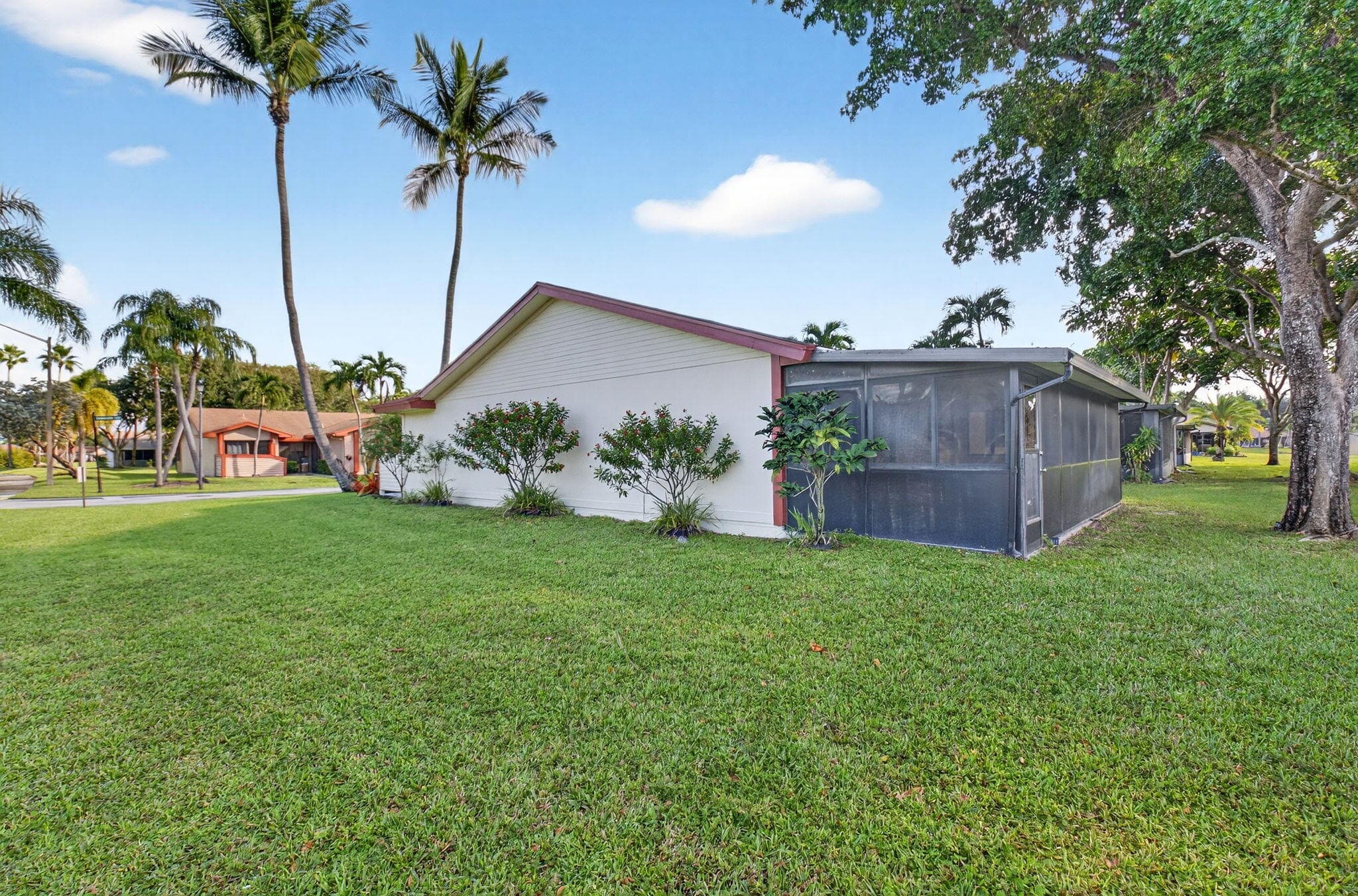 29 Fawlkland Circle, Boynton Beach, FL 33426 — photo 23 of 24