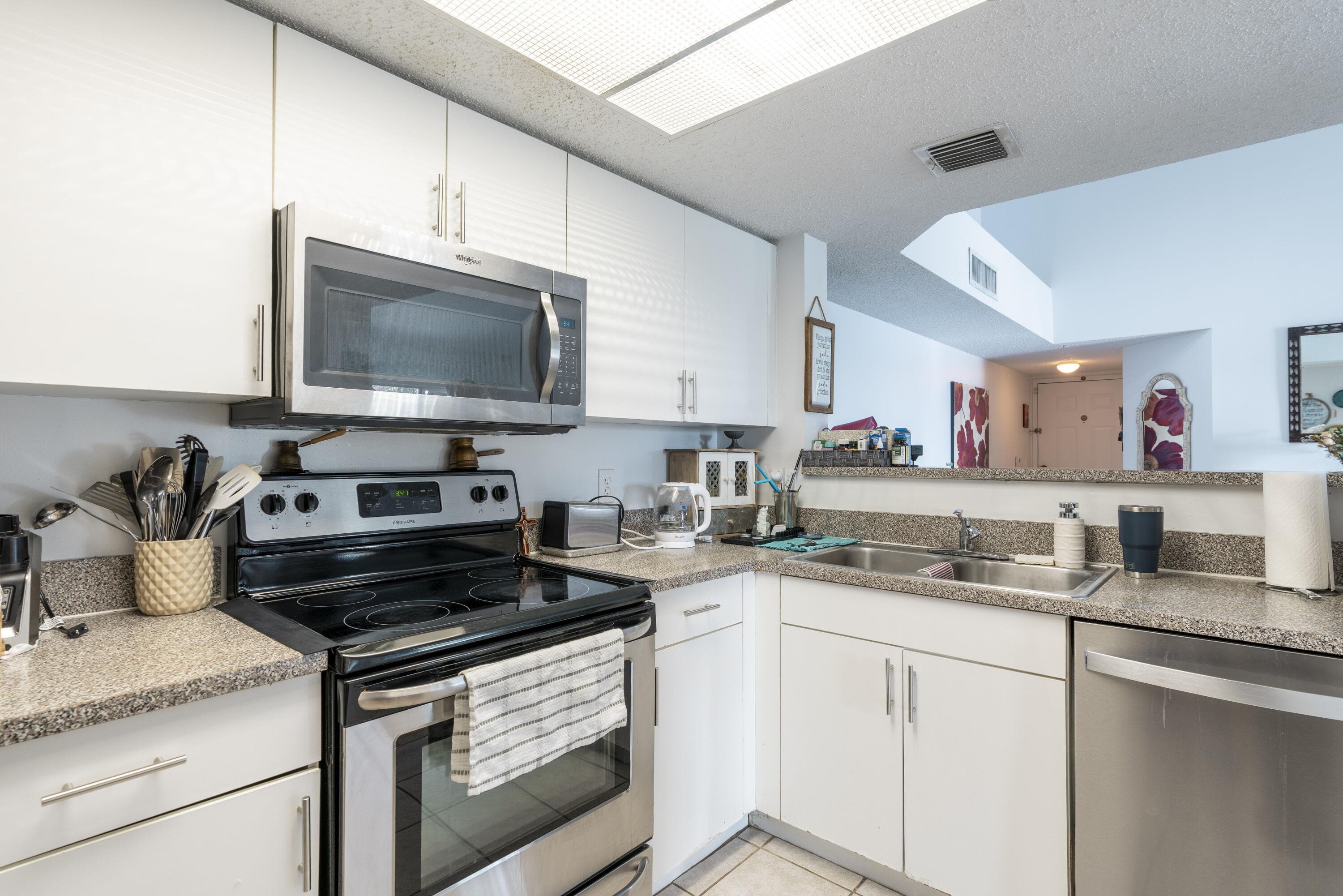 5031 Wiles Road 304, Coconut Creek, FL 33073 — photo 17 of 43
