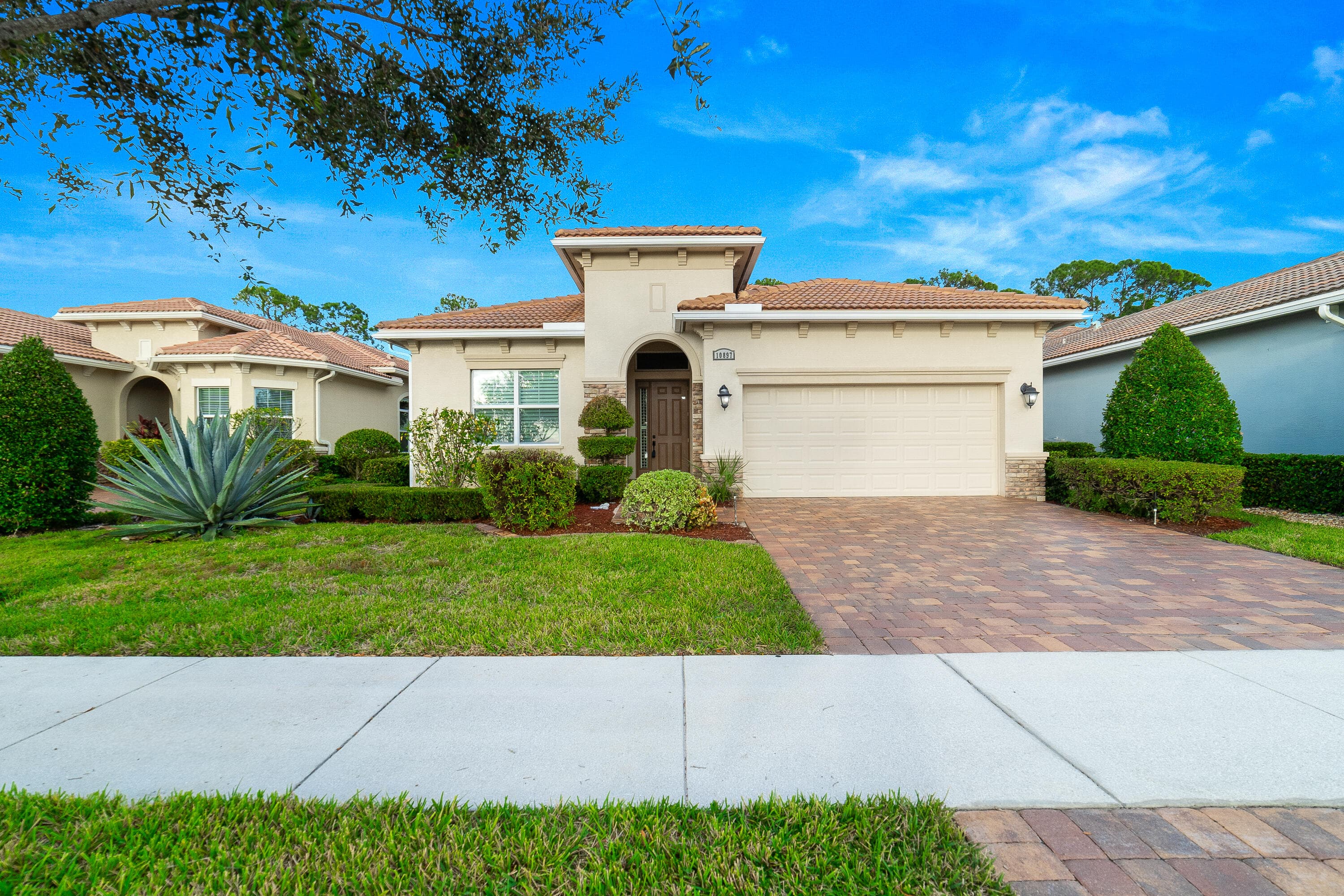 10897 SW Visconti Way, Port St. Lucie, FL 34986 — photo 1 of 51