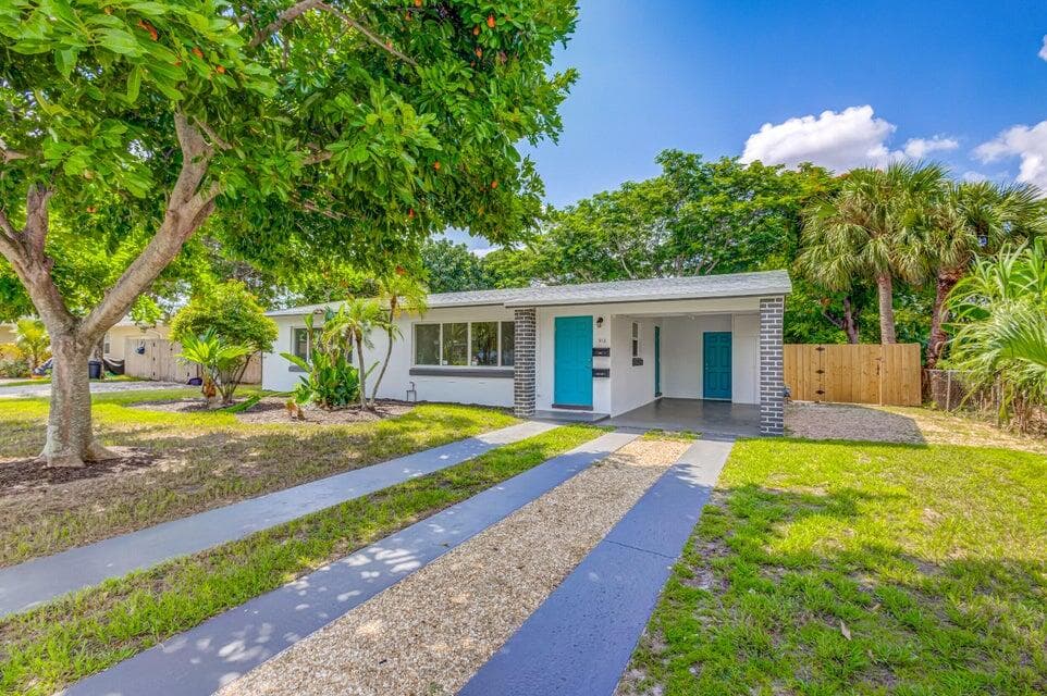 512 Bayberry Drive, Lake Park, FL 33403 — photo