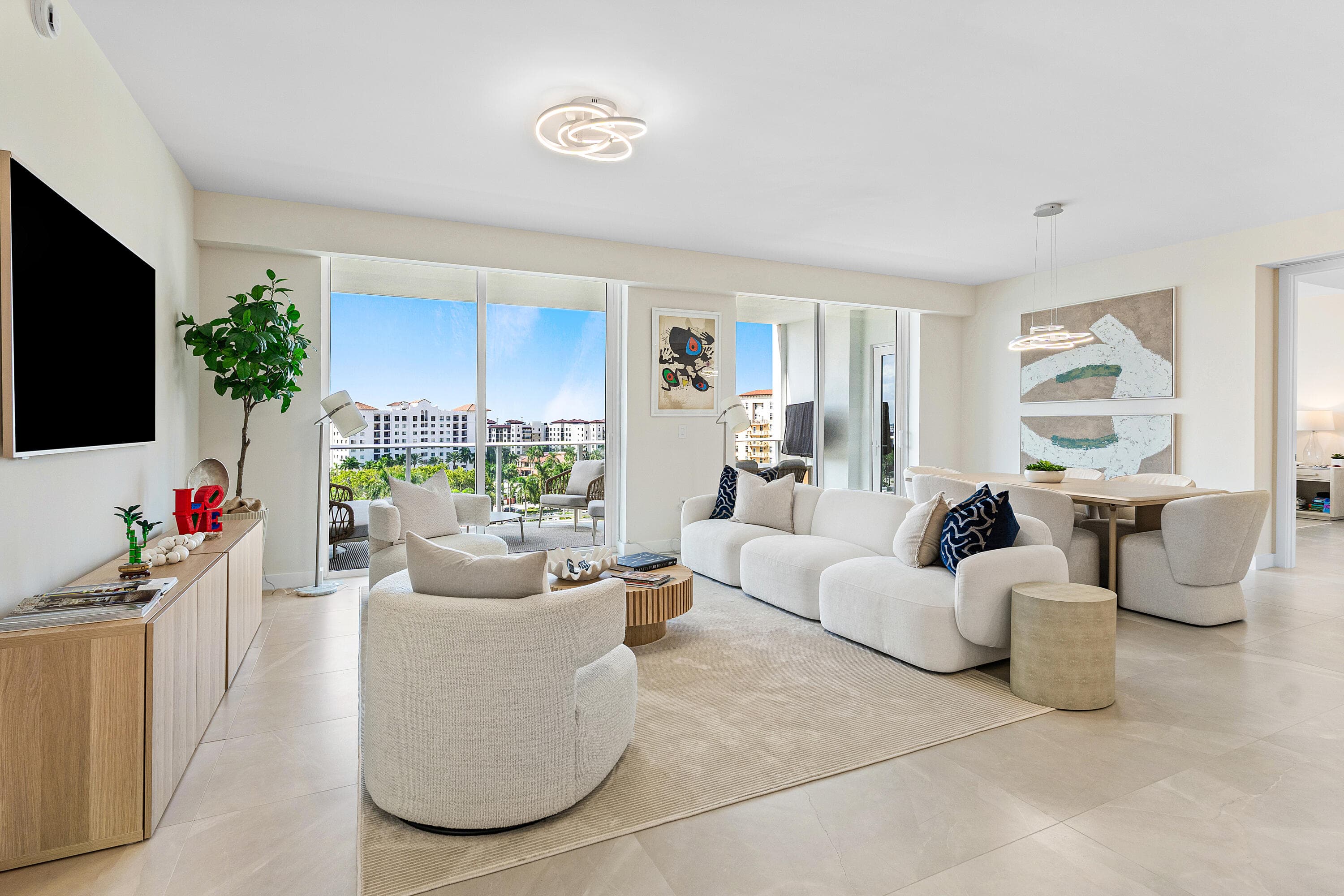 220 SE Mizner Boulevard 810, Boca Raton, FL 33432 — photo 9 of 39