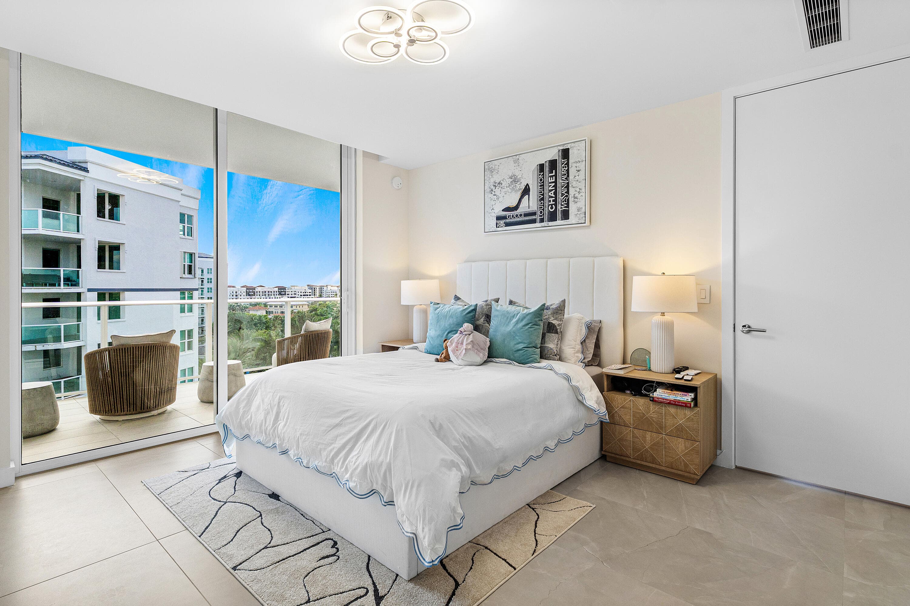 220 SE Mizner Boulevard 810, Boca Raton, FL 33432 — photo 16 of 39