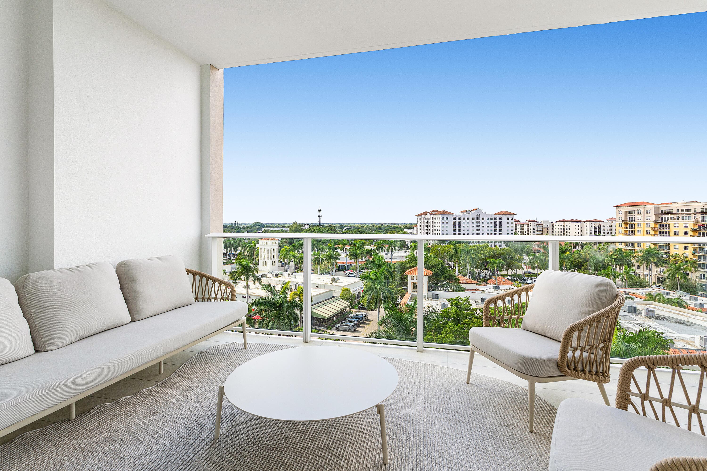 220 SE Mizner Boulevard 810, Boca Raton, FL 33432 — photo 10 of 39