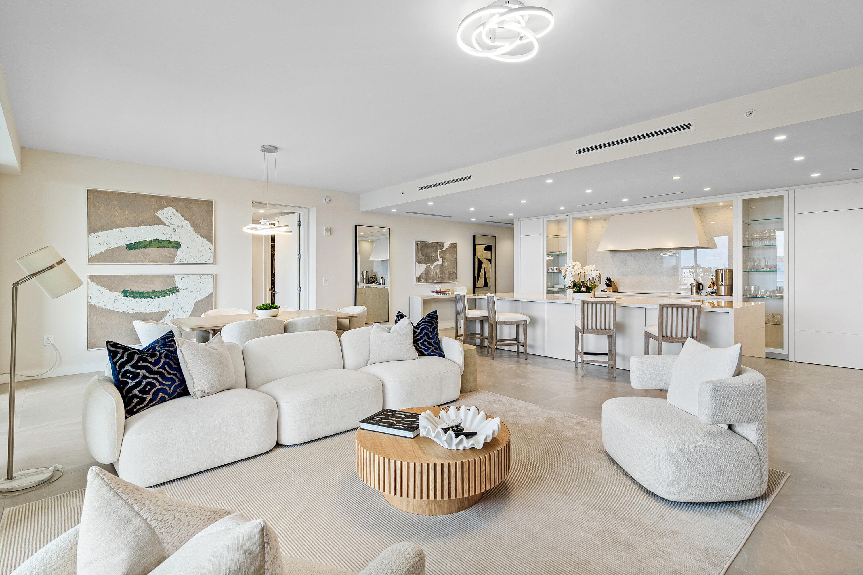 220 SE Mizner Boulevard 810, Boca Raton, FL 33432 — photo 4 of 39