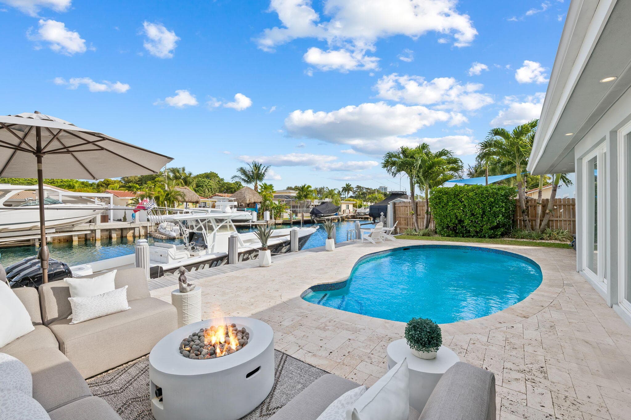 2331 SE 14th Street, Pompano Beach, FL 33062 — photo 1 of 43
