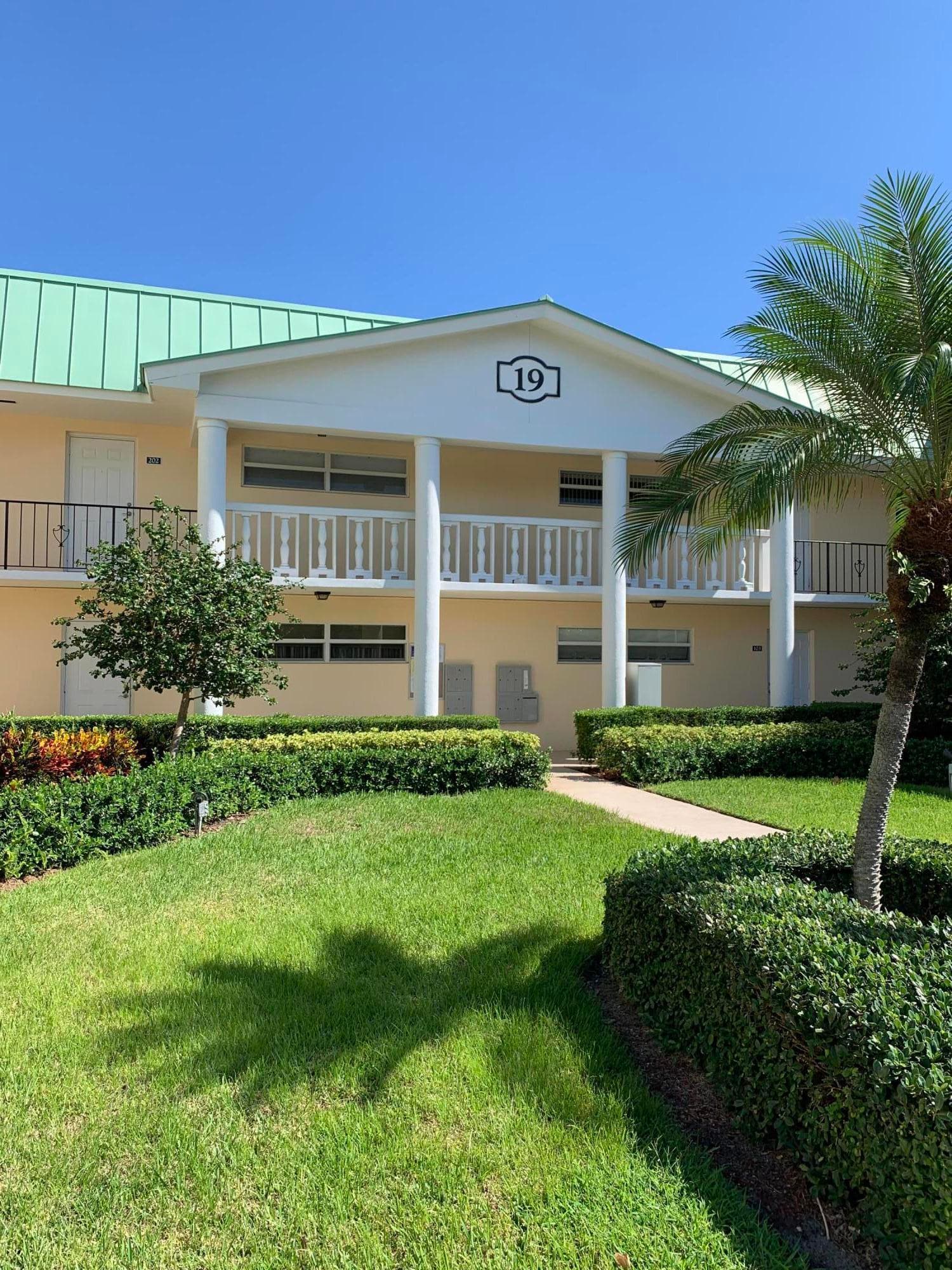 19 Colonial Club Drive Drive 202, Boynton Beach, FL 33435 — photo 1 of 18